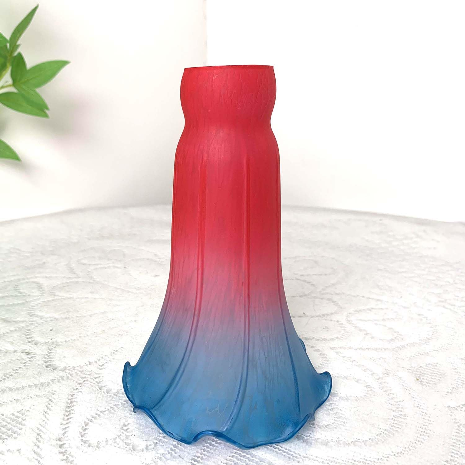Bieye Ls67 Lily Flower Blown Glass Lampshade (Red Blue, Opening I.D. 1.26'' X O.D. 1.5'')