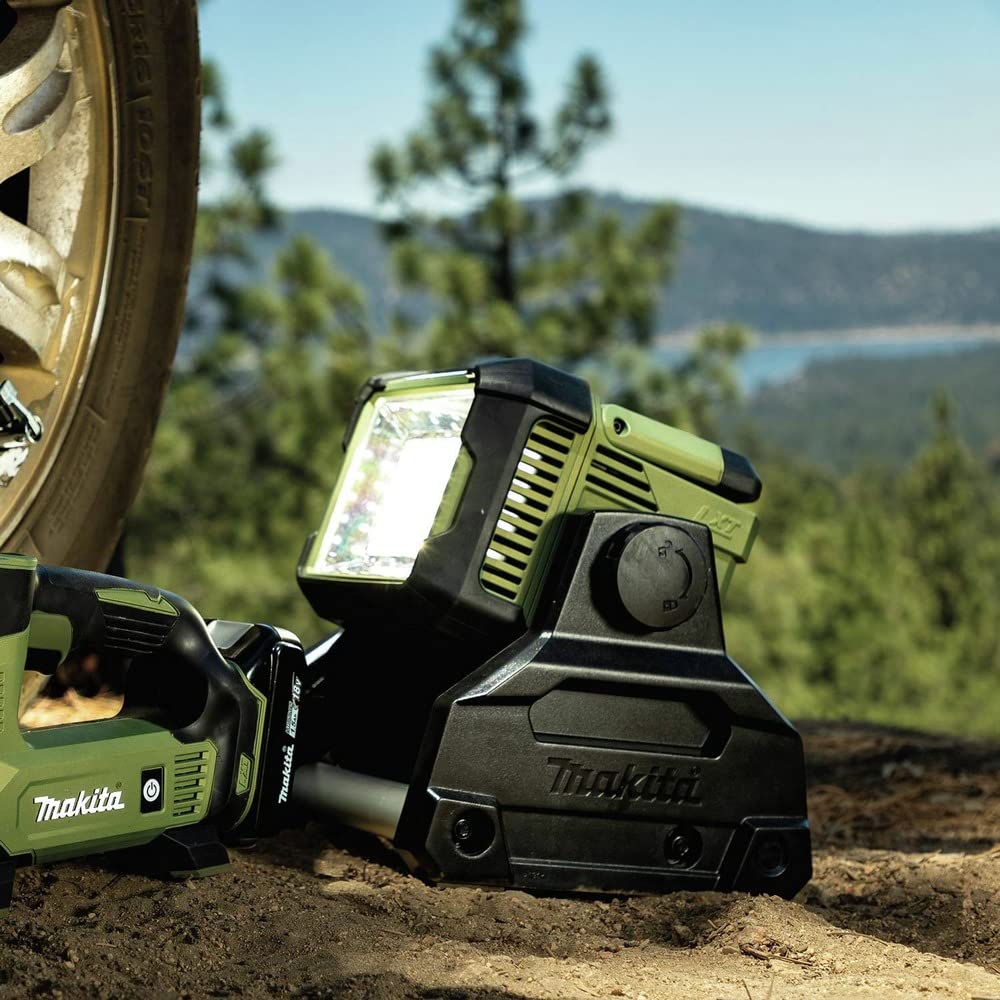Makita ADML811 Outdoor Adventure 18V LXT L.E.D. Area Light, Light Only