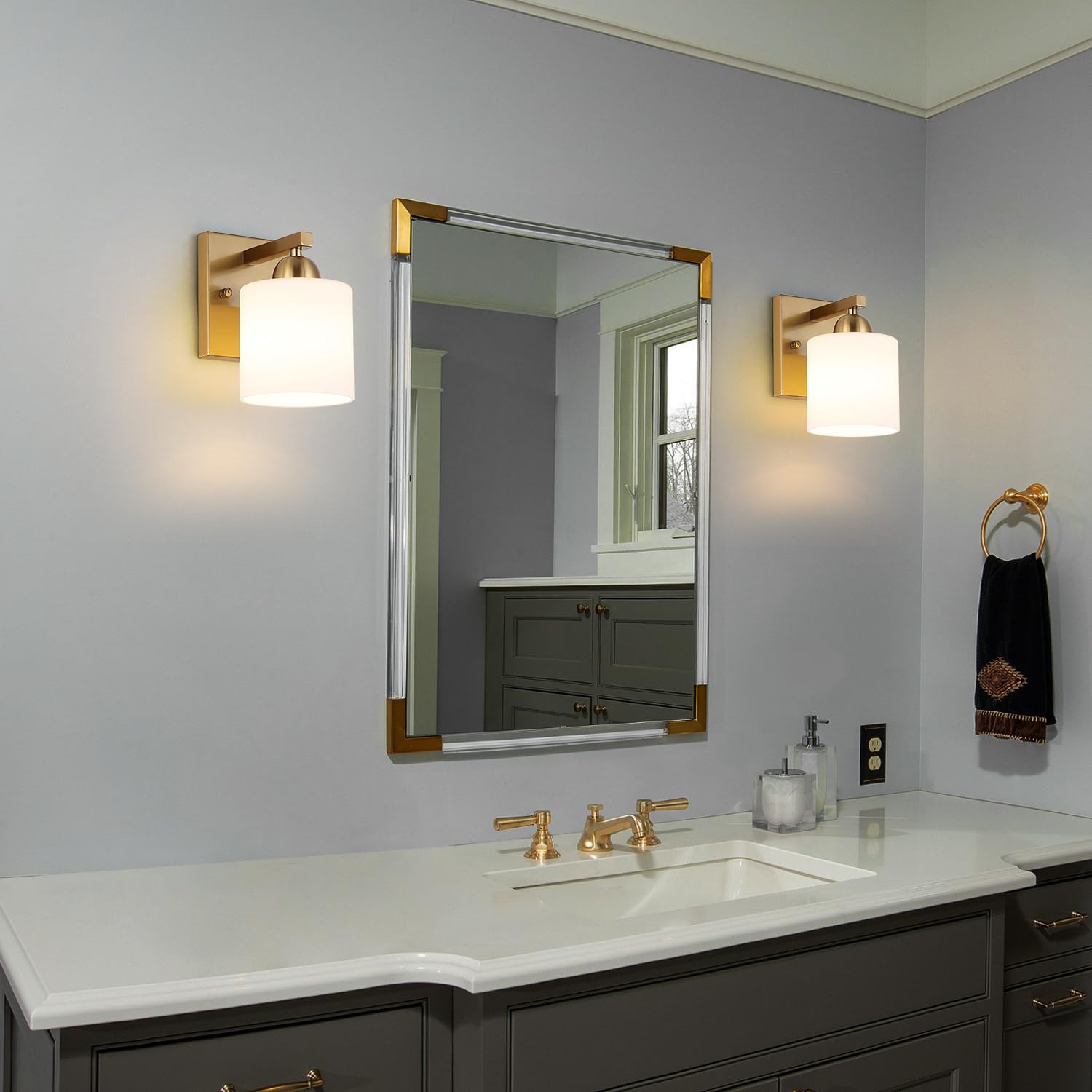 Mecgirn 1-Light Wall Sconce, Brushed Gold Metal Vanity Light Fixture, Modern Design for Bathroom, Hallway, Bedroom, Model B0003-1-1-Gold
