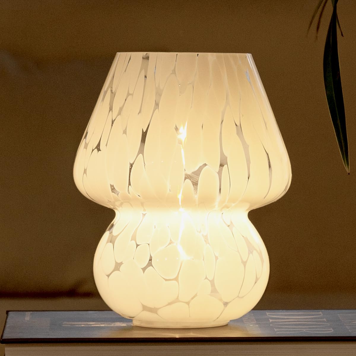 Heqet Cordless Mushroom Lamp - Cute Glass Table Light, Battery Operated, White With Dot