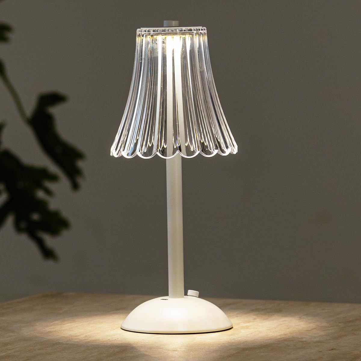 HEQET Cordless Table Lamp for Kitchen Home,Table,Dining Room, Gold Rechargeable Lamps, USB Charge 12'' Tall LEDPortable Outdoor 