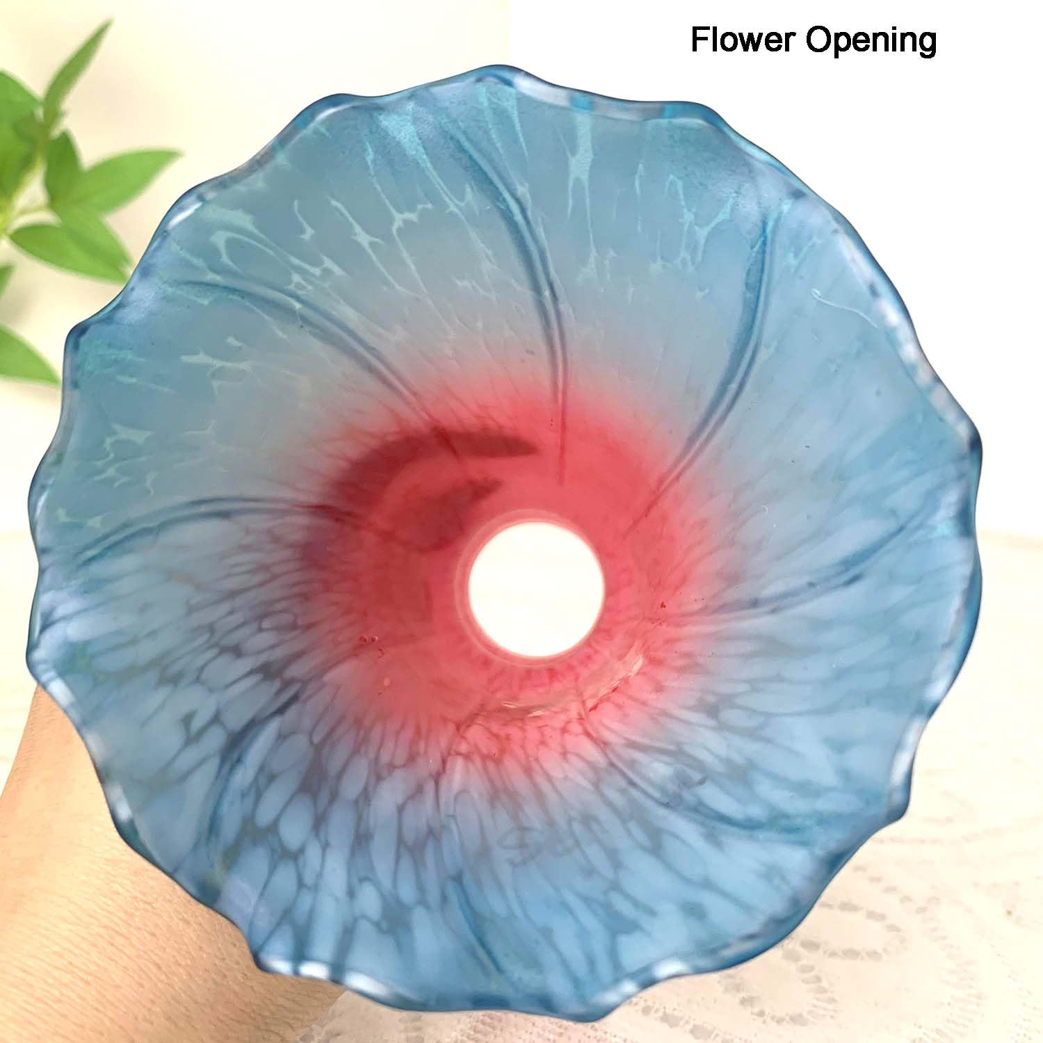 Bieye Ls67 Lily Flower Blown Glass Lampshade (Red Blue, Opening I.D. 1.26'' X O.D. 1.5'')