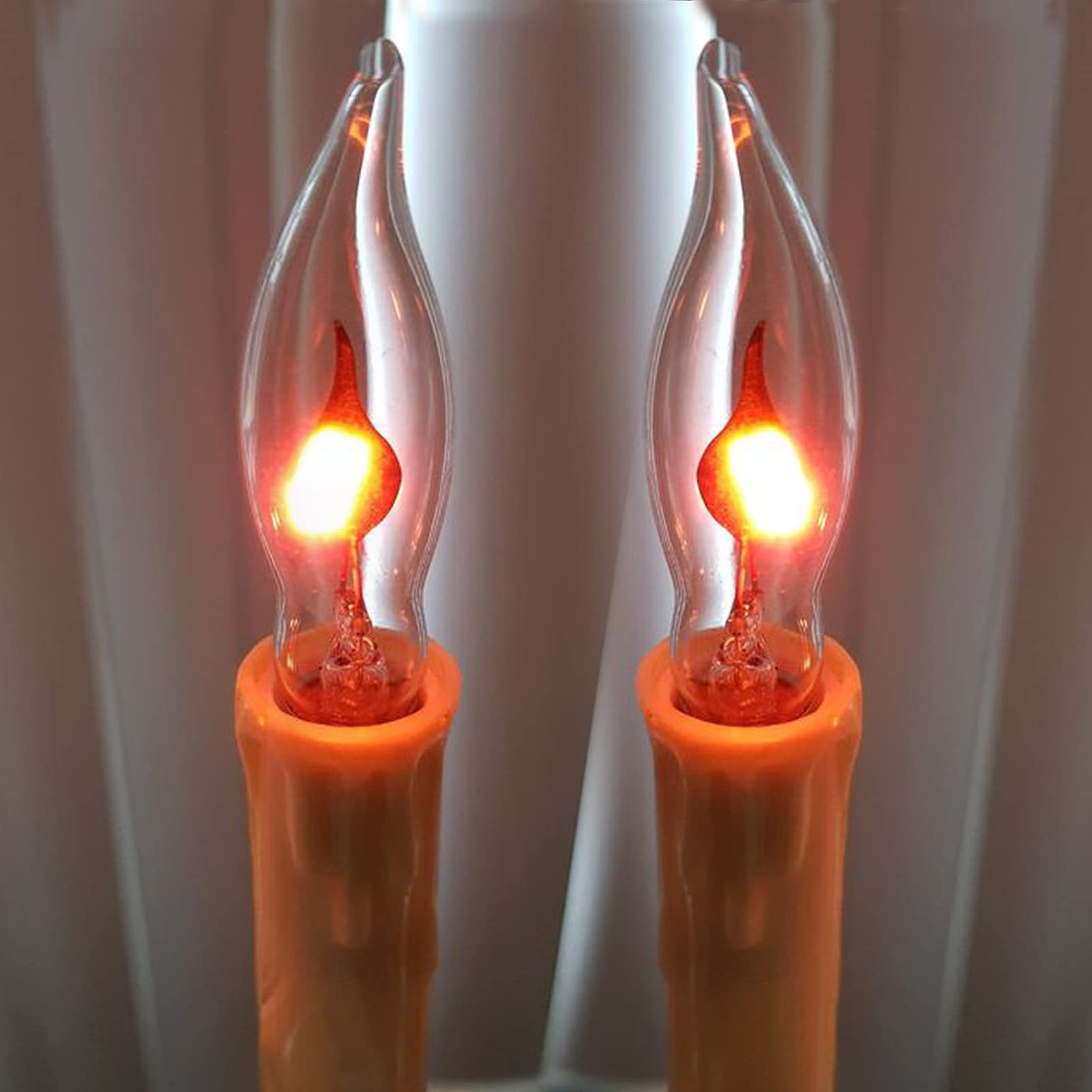 Bokoiuu Christmas Flicker Flame Light Bulbs, Crystal Flame Tip Candelabra Bulbs, Flickering Replacement Bulbs Dances With Orange