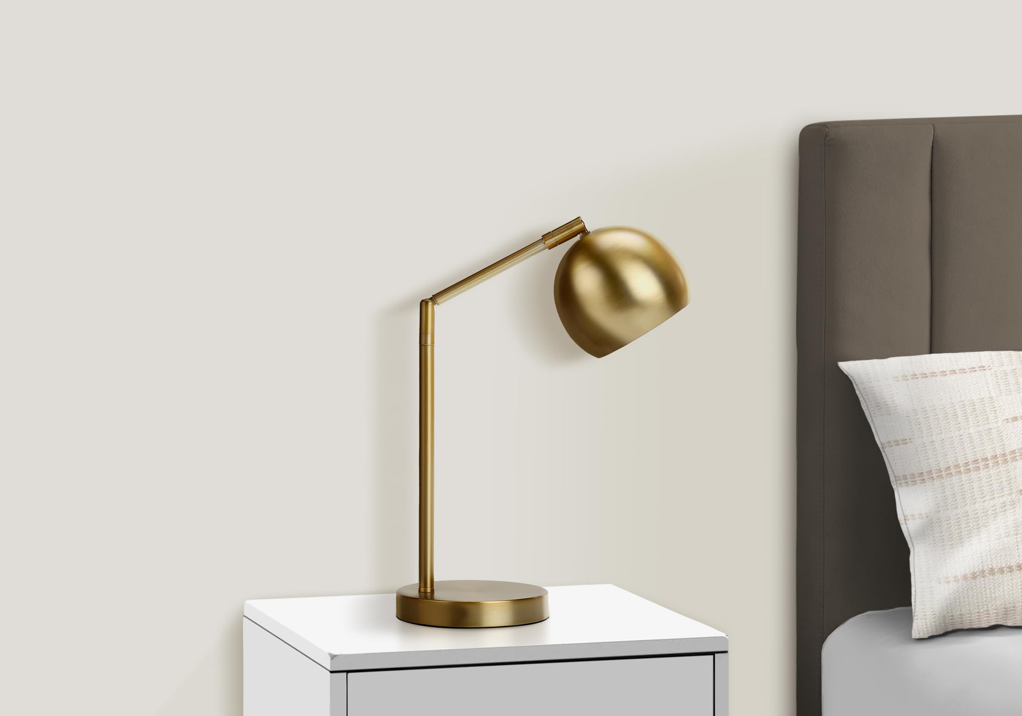 Monarch Specialties 9644 Table Lamp, Gold Metal, 19in H, 10.75in L x 6in W, Contemporary Lighting