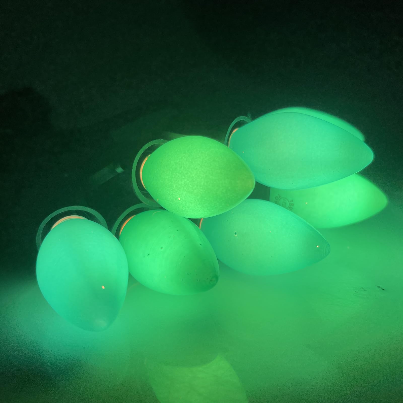 Bokoiuu C7 Replacement Light Bulbs, 25 Pack Christmas Green Night Bulbs, C7/E12 Candelabra Base For Outdoor String Light Incande