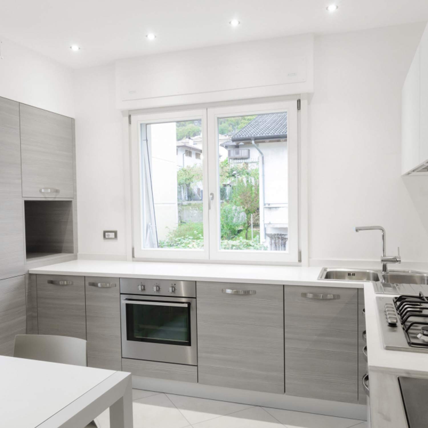 Luxrite Par16 Led Bulb, 5.5W (50W Equivalent), 4000K Cool White, 450 Lumens, Dimmable Spot Light, Enclosed Fixture Rated, 40° Beam Angle, Etl, Damp Rated, E26 Medium Base (4 Pack)