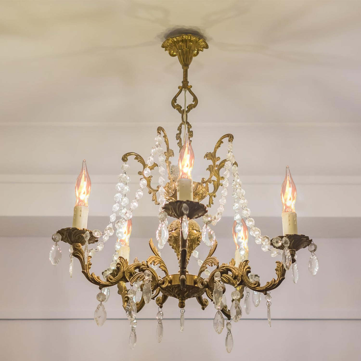 PASUTO 12 Pack C7 Flickering Flame Light Bulbs, Clear E12 Flickering Flame Bulb, Ideal for Christmas & Halloween Candelabra Ligh