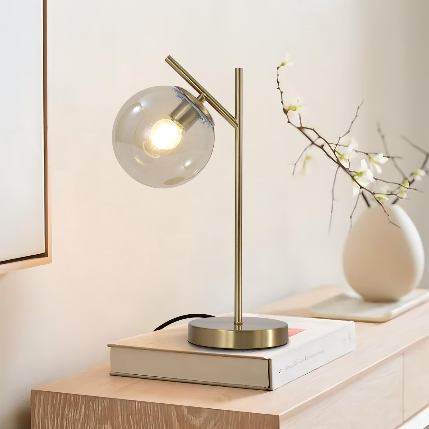 Fulesi Mid Century Modern Table Lamp Gold Globe Nightstand Lamp with Cognacs Glass lampshade Metal Brass Desk Lamp for Bedroom L