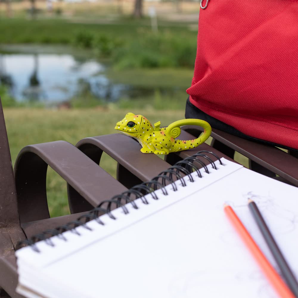 Big Discoveries LifeLight Animal Carabiner Flashlight - Fun Mini Animal Keychain Flash Lights for Kids, Adults, Nurses, Camping