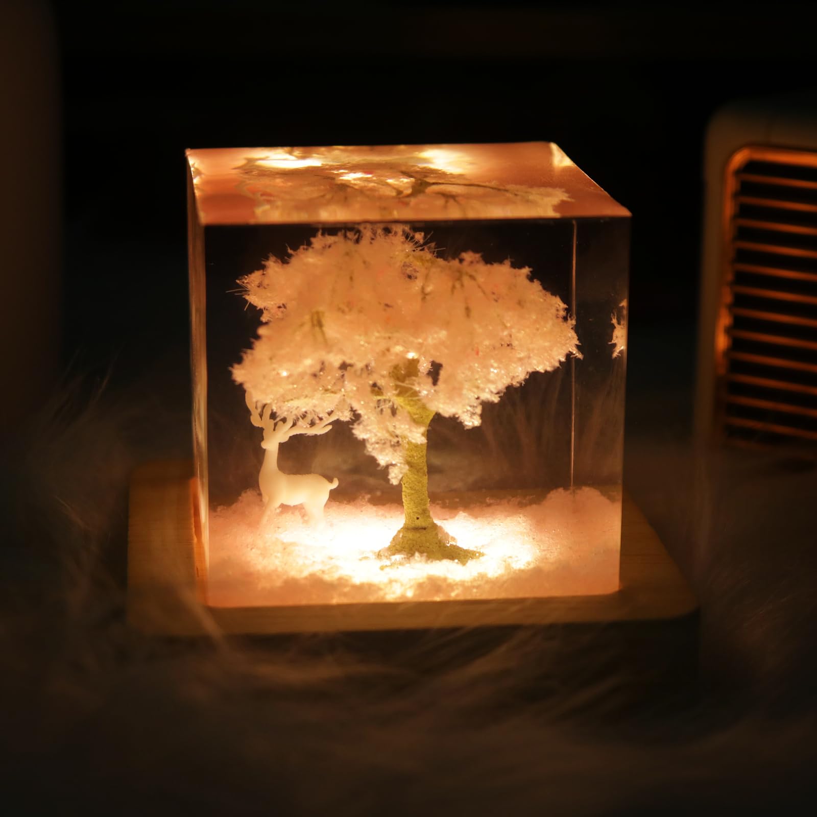 Eletriace Pink Cherry Blossom Tree White Moose Decorative Ornaments, Epoxy Resin Night Lights, Bedroom And Living Room Decoration,Suitable For Holidays