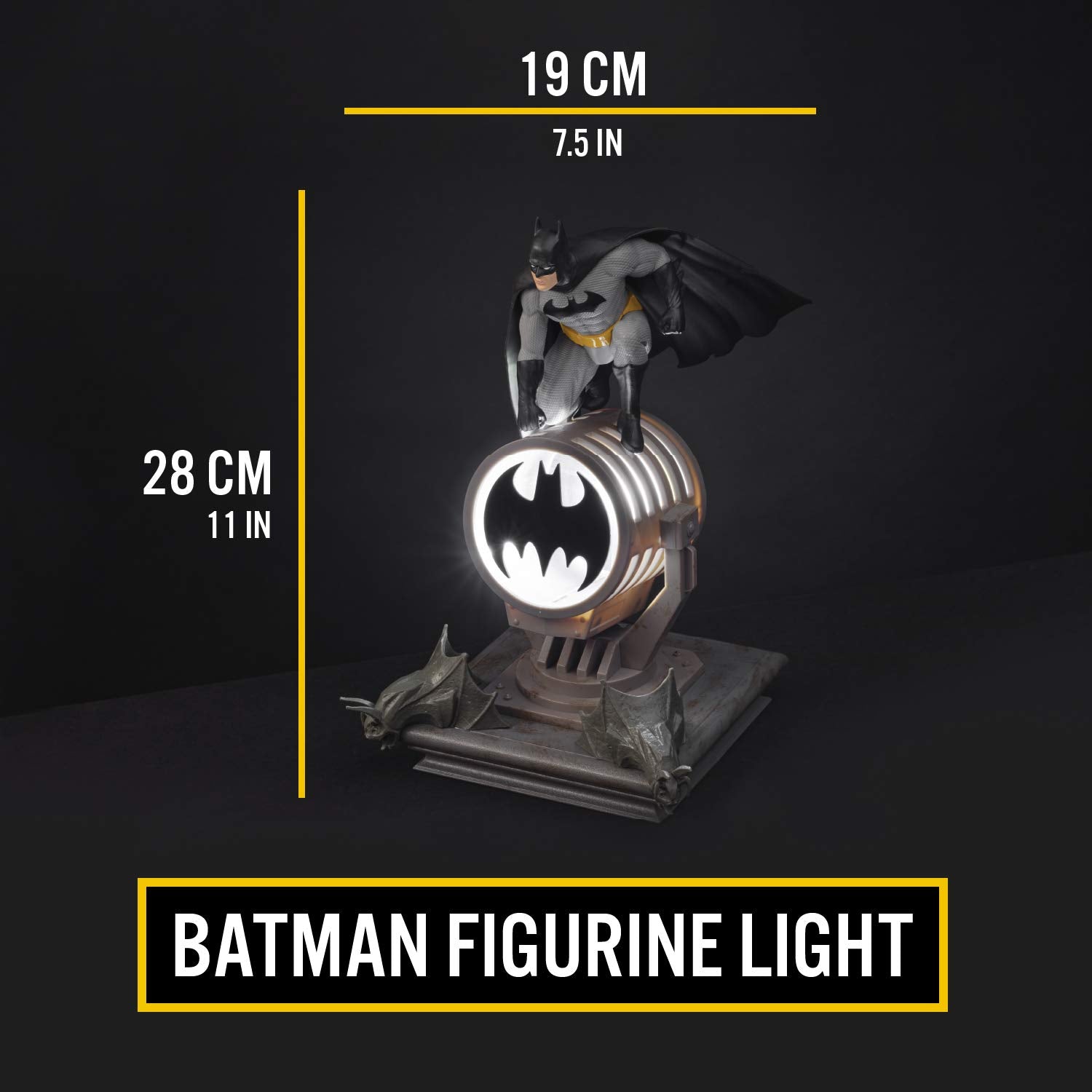 Paladone Batman Figurine Light - Officially Licensed Dc Super Heroes Decor And Gift, Collectible Display Lamp Must Have For Dc C