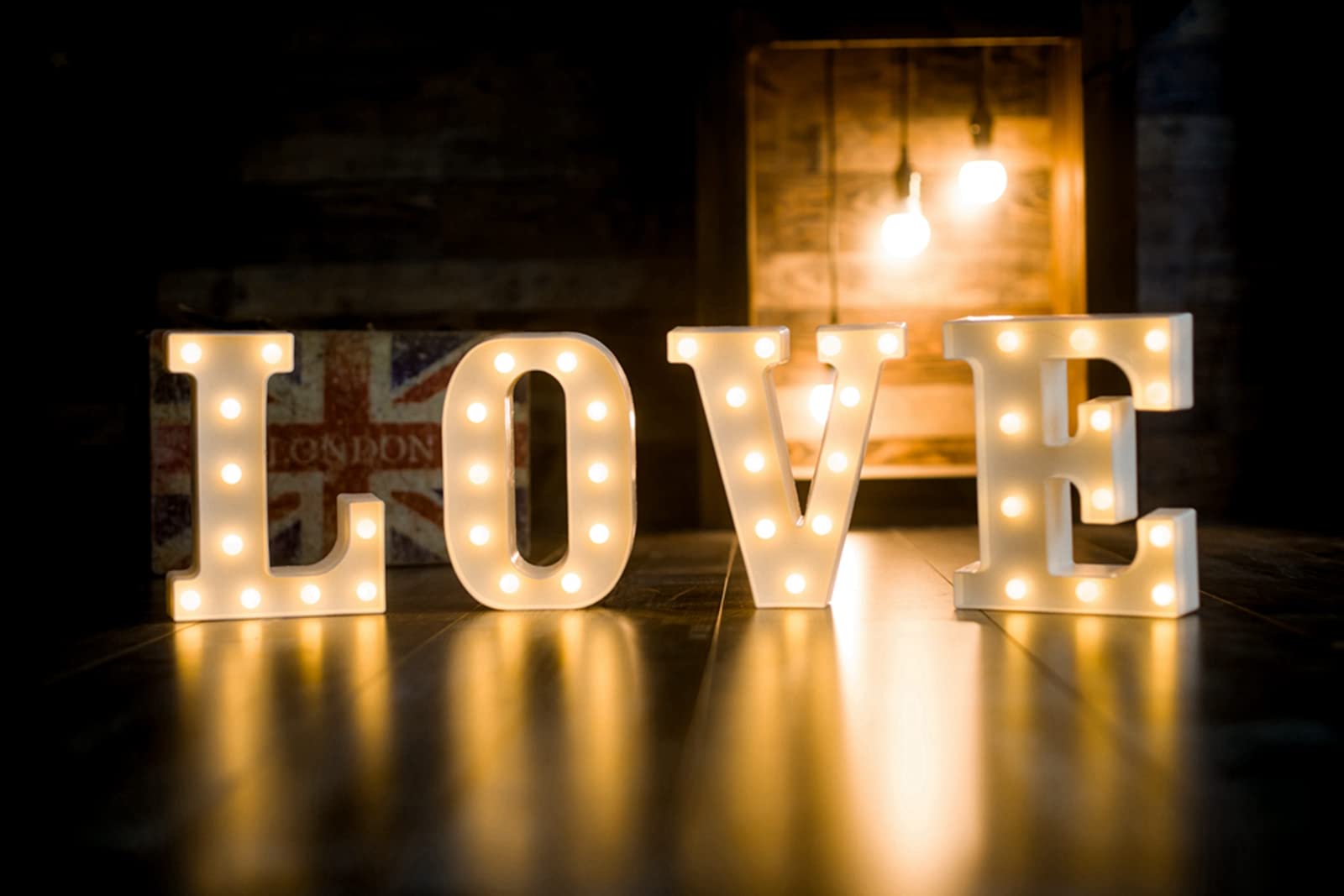 Foaky LED Letter Lights Sign - Battery Powered Night Light for Wedding/Birthday Party - Plastic - Color E
