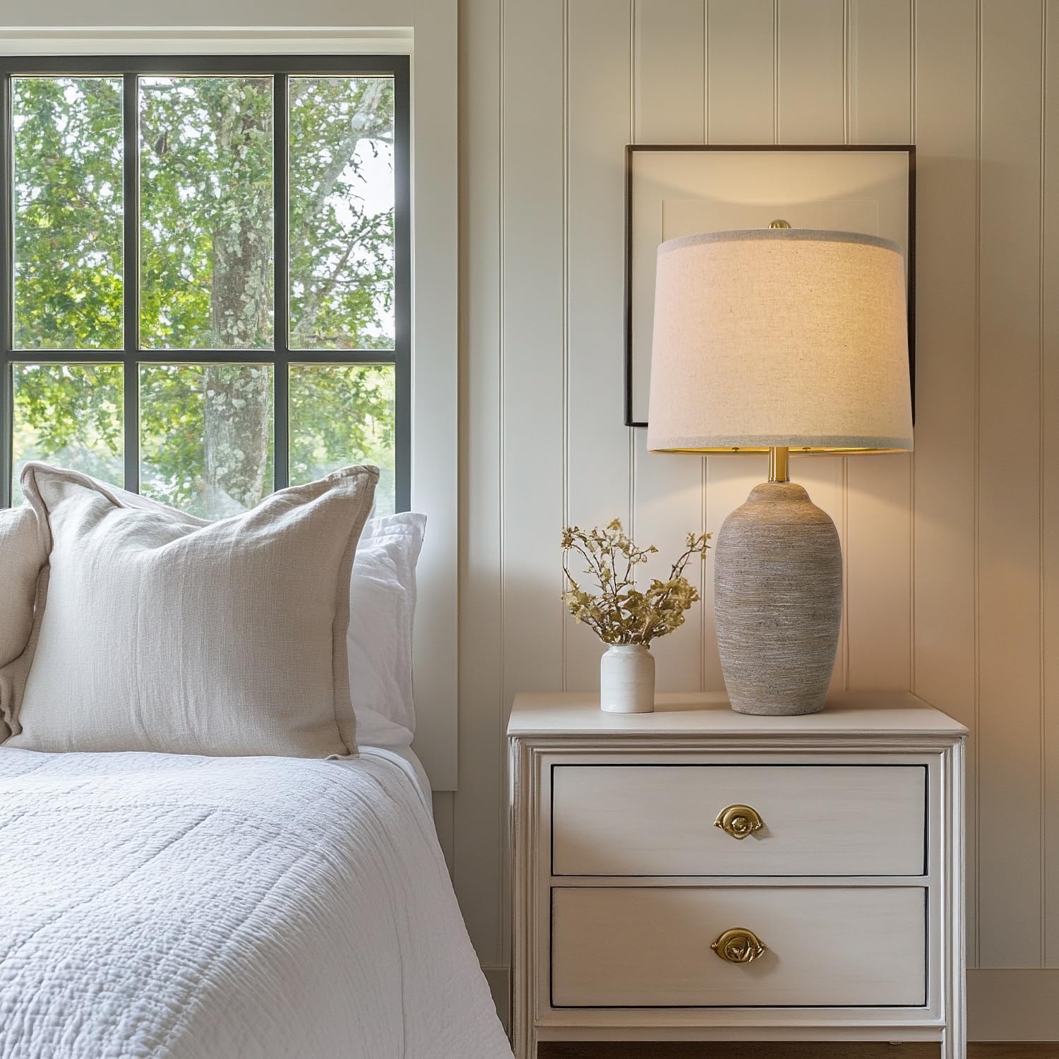 Usumkky 24.5  Handcrafted Ceramic Table Lamp - Single Farmhouse Vintage Rustic Bedside Lighting For Living Room  Bedroom  Entryway | Nightstand & End Table Decor With Linen Shade (Bulb Not Included)