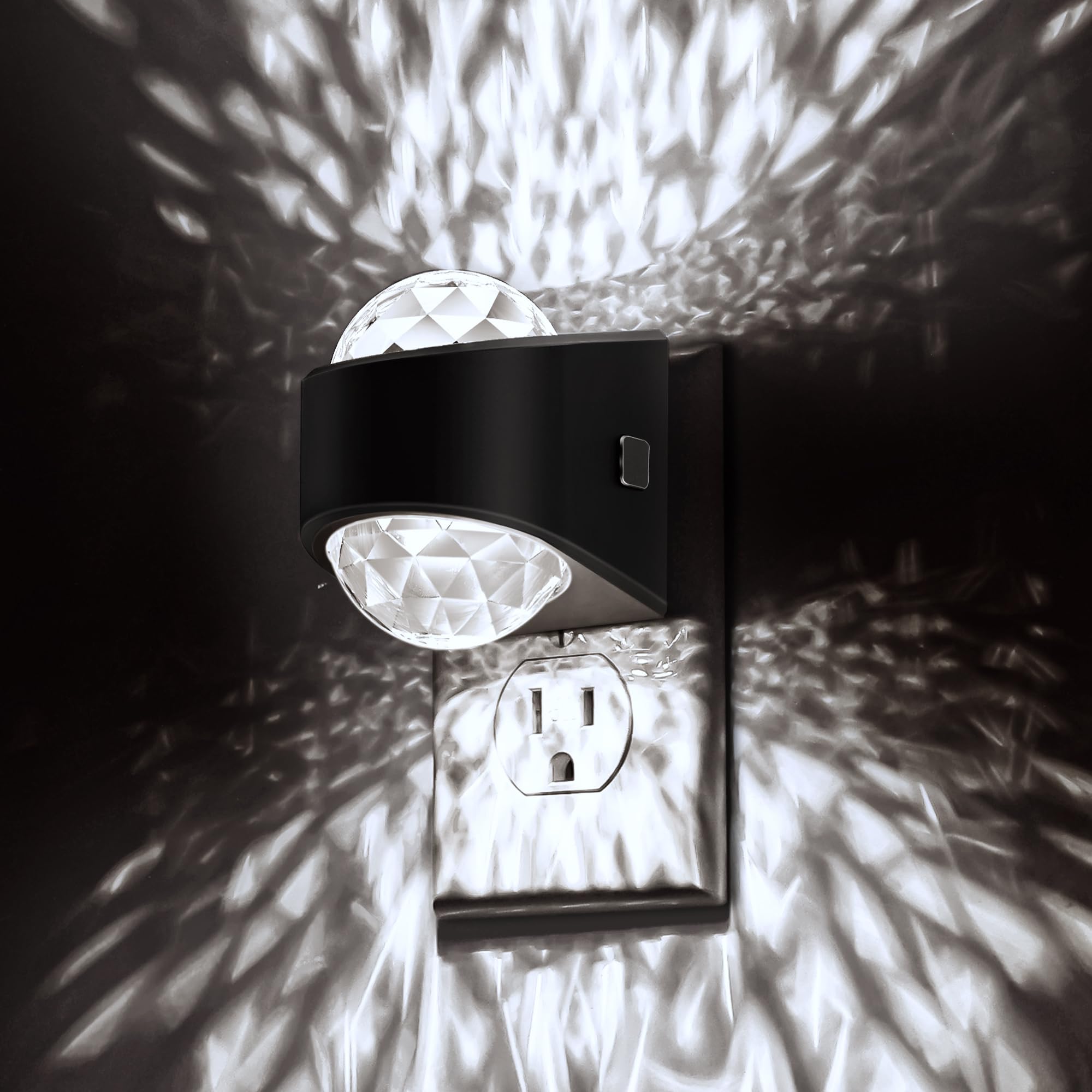 Night Light  Night Lights Plug into Wall  Night Light for Bedroom  Dimmable Brightness  LED Dusk to Dawn Sensor Nightlight for Nursery  Bathroom  Home Decor  Gaming Room  Daylight White 5000k