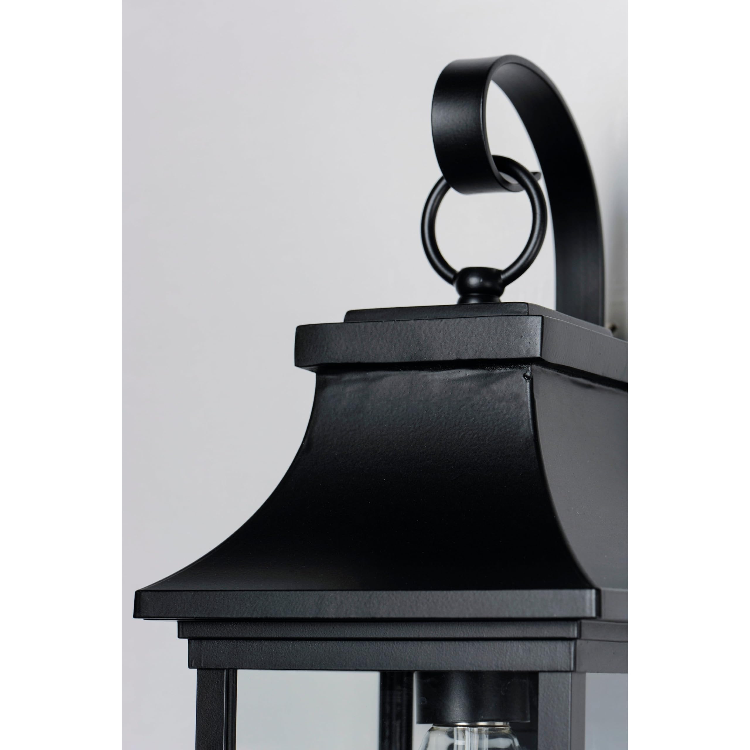 Maxim Vicksburg Outdoor Wall Sconce, 1 Light, 16inH x 6.75inW, Aluminum, Black, Model 30022CLBK