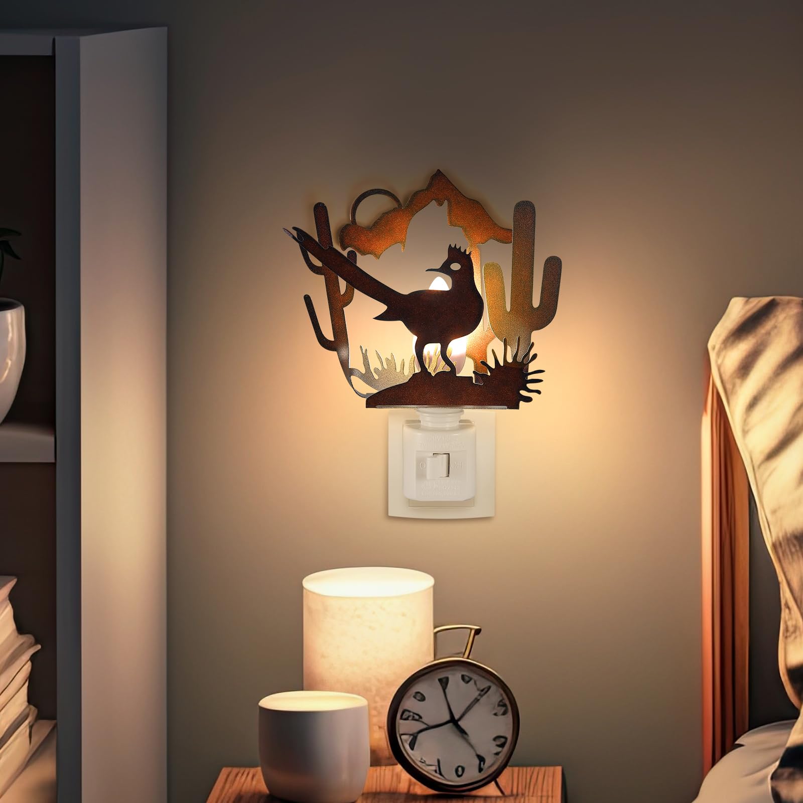 Tuanse Forest Bear Plug In Night Light Wilderness Farmhouse Bear Forest Mountain Night Light Decorative Vintage Cabin Metal Led