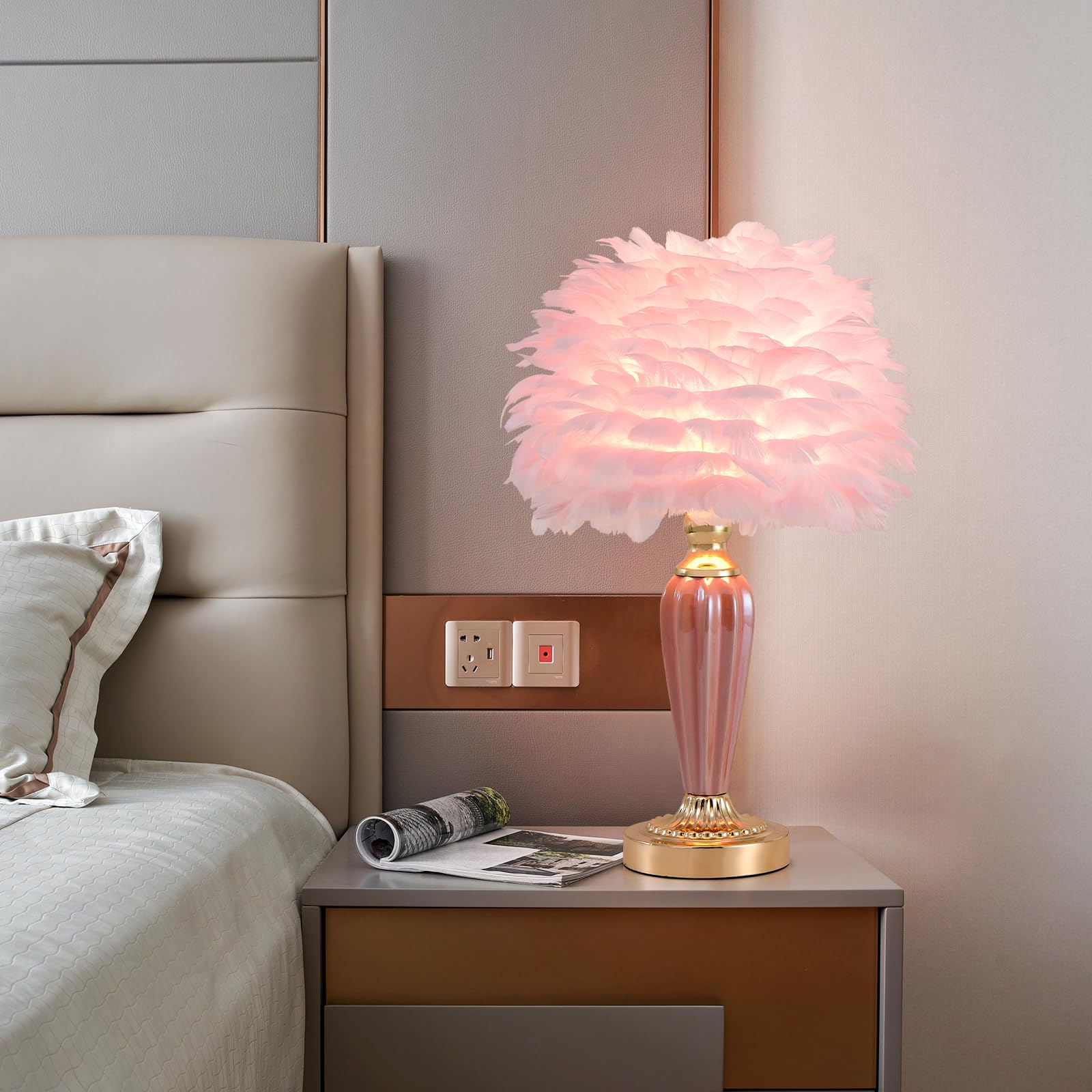 Zyleisenbao Pink Feather Lamp Creative Bedside Lamp Feather Table Lamp Cute Furry Goose Nightstand Light For Girl Bedroom Wedding Decor Living Room Hotel Office Valentines Dating Gift