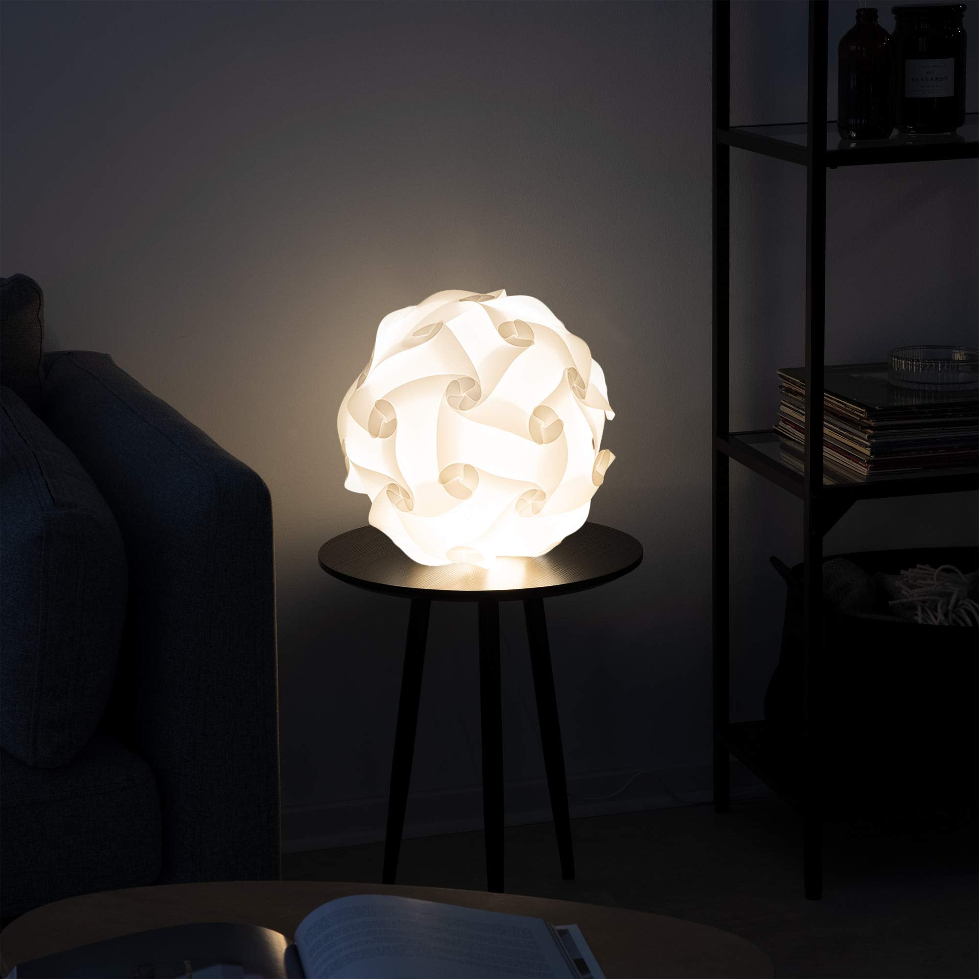 kwmobile DIY Puzzle Lamp Shade - Modern Jigsaw Light, 30 Pieces, Diameter 10.6 in, White, Size M, Model 41359_m000096