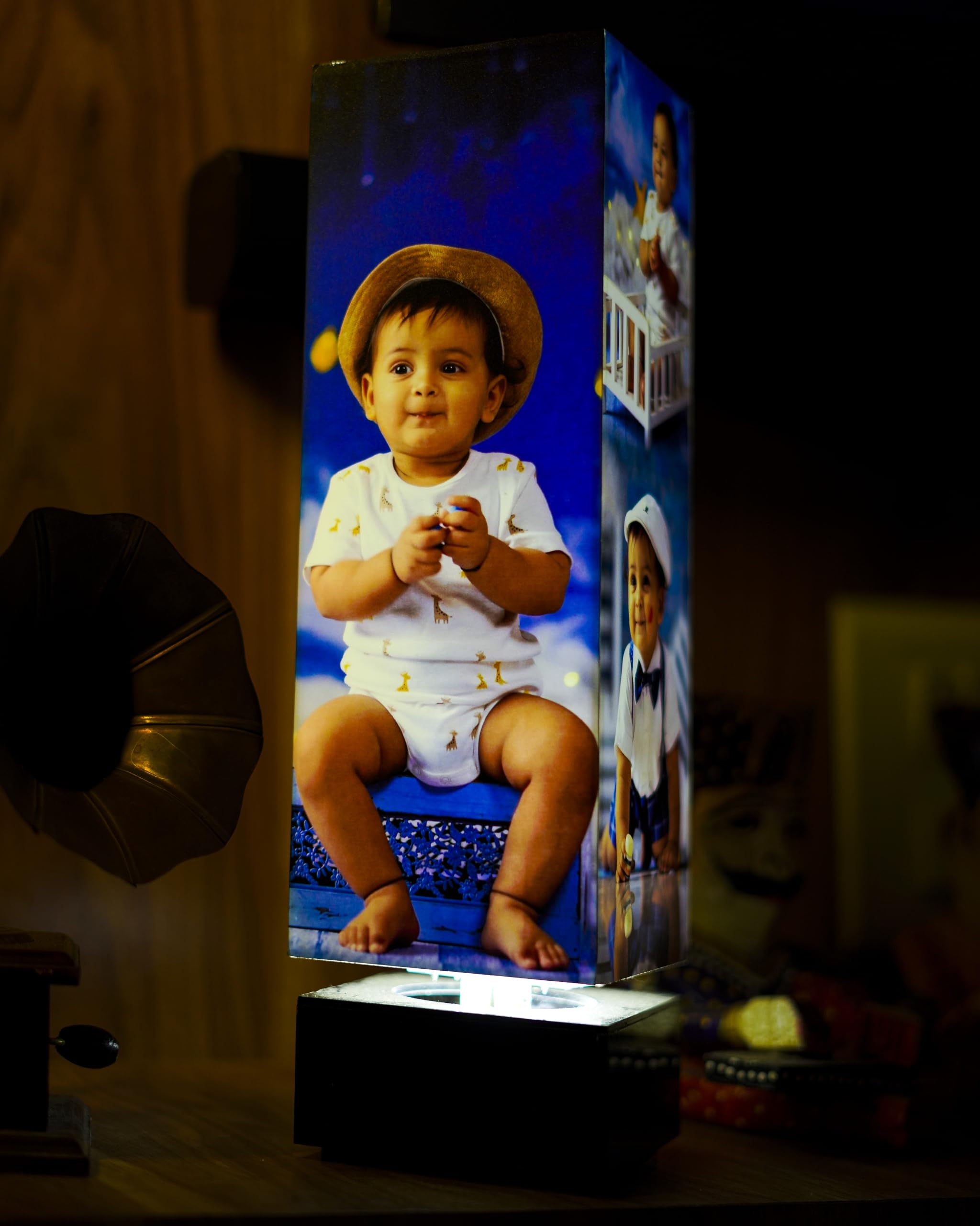 ZOCI VOCI Nostalgia - Rotating Photo Lamp Gift for Kids Birthday, Baby Shoot, Candid Photo Frame for Toddlers, Customized Gift f