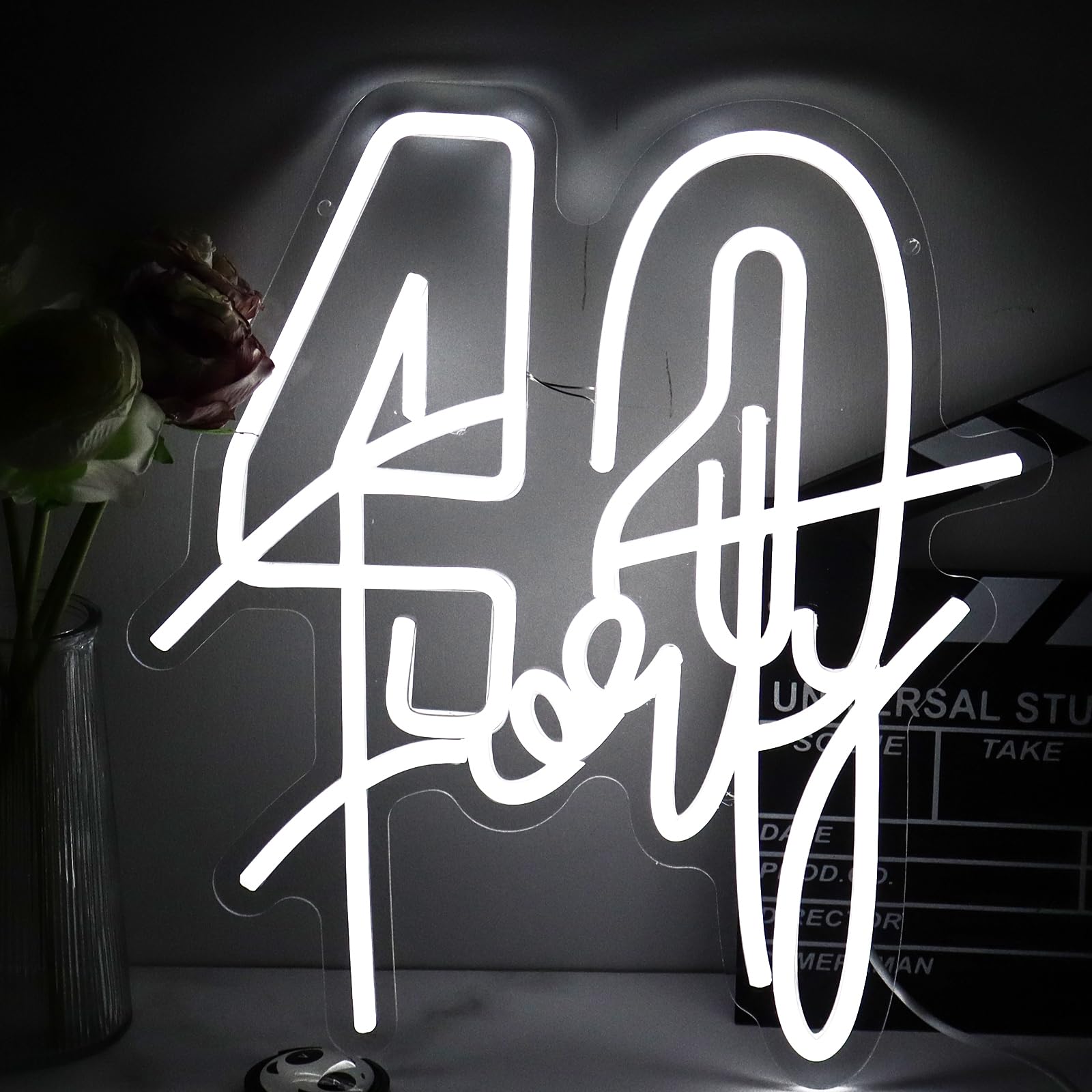 White Forty Neon Sign 40 Year Old Birthday Neon Sign Birthday Gift For 40 Year Old Woman Led Night Light For Wedding Engagement Banquet Anniversary Party Decor Gift For Girl Wife Lover(Usb Sign)