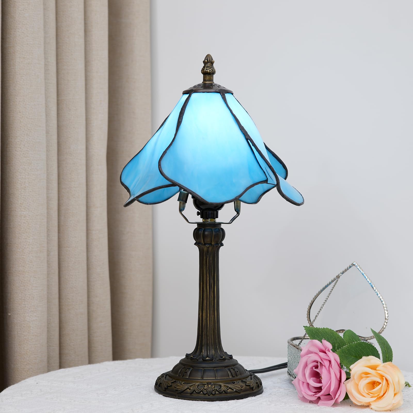TIFLRIS Tiffany Stained Glass Small Table lamp Cute and Unique Bedside Table Bedroom and Kitchen countertop Decorative Table lam