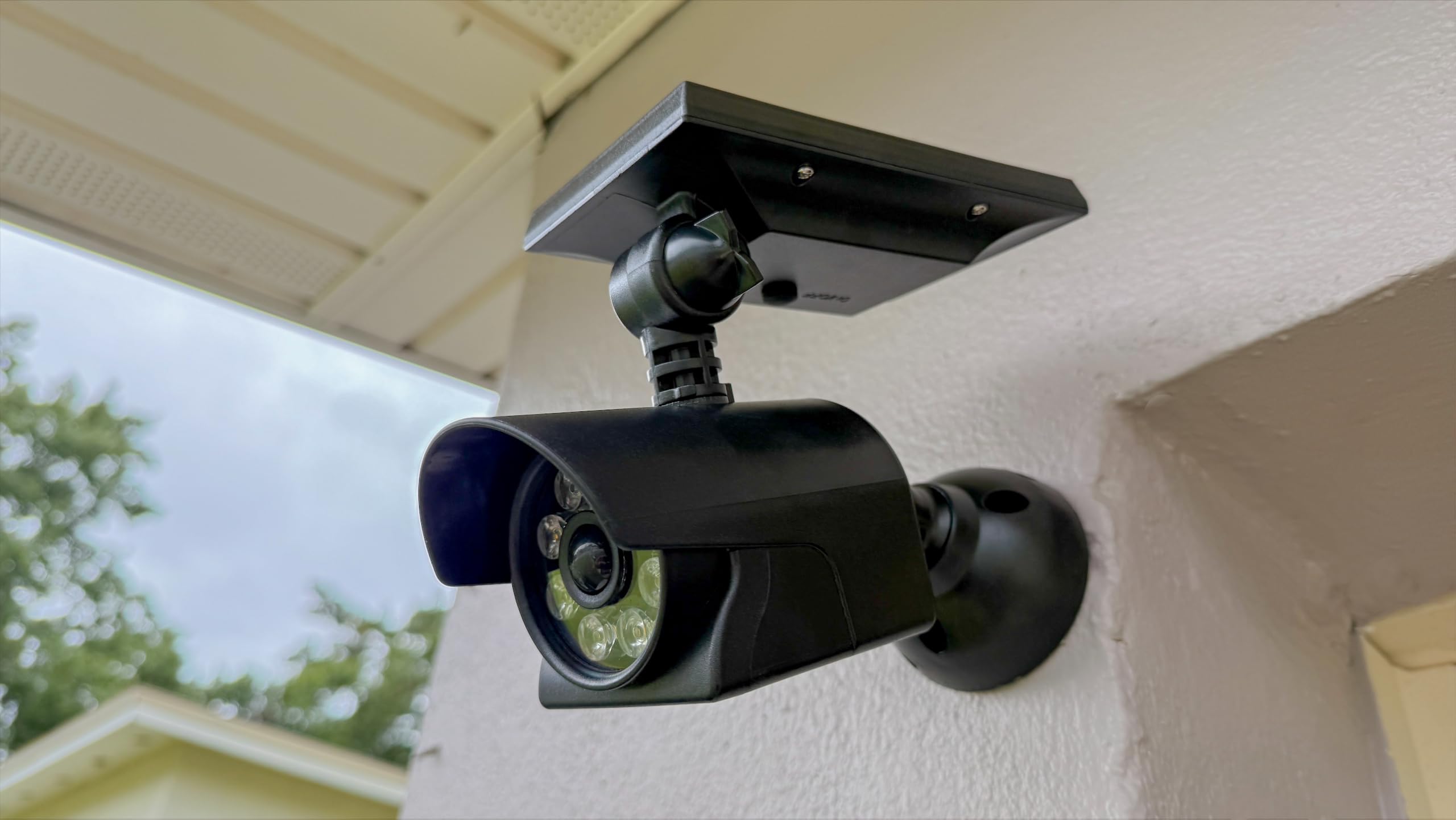 Lumen Logic Led Motion Sensing Solar Security Light (Black) 3000K 200 Lumens For Mounting On House, Garage, Wall, Metal Surface, Tree, Post, Pole Or In-Ground As Uplight Or Downlight
