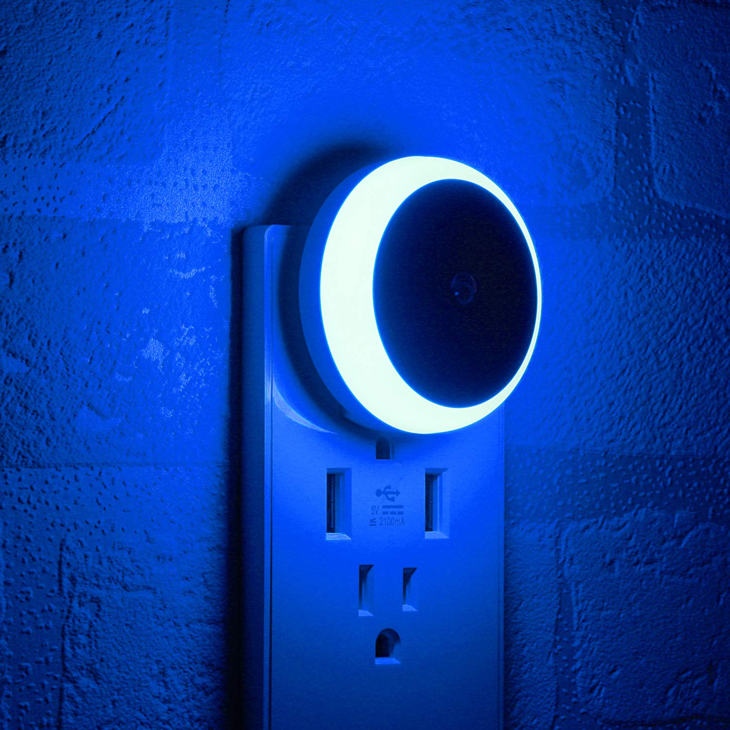 Blue LED Night Light, Plug in, Dusk to Dawn Smart Sensor, Small Round Nightlight, Energy Saving, Night light Plug into Wall for 