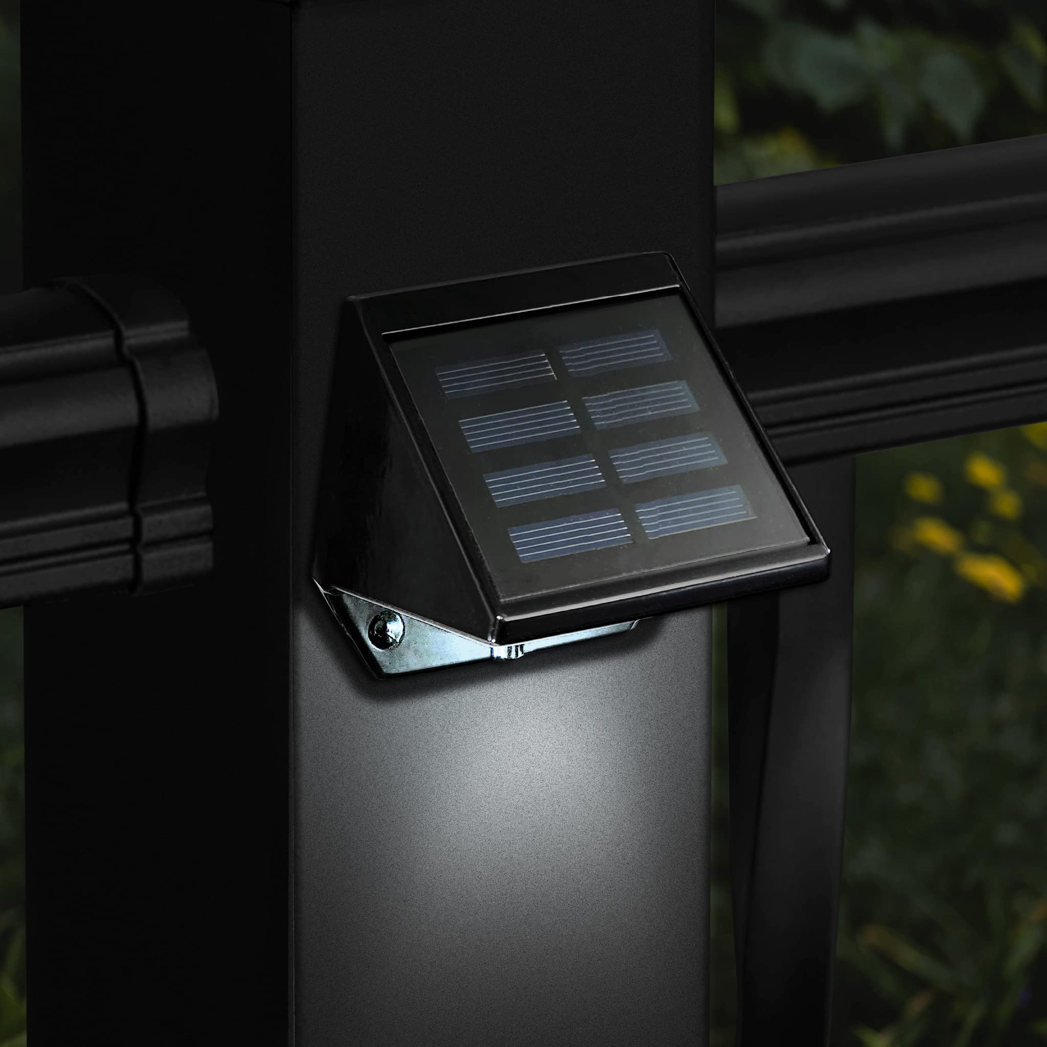 Classy Caps Sl178 Solar Integrated Led Deck & Wall Light - Black Aluminum