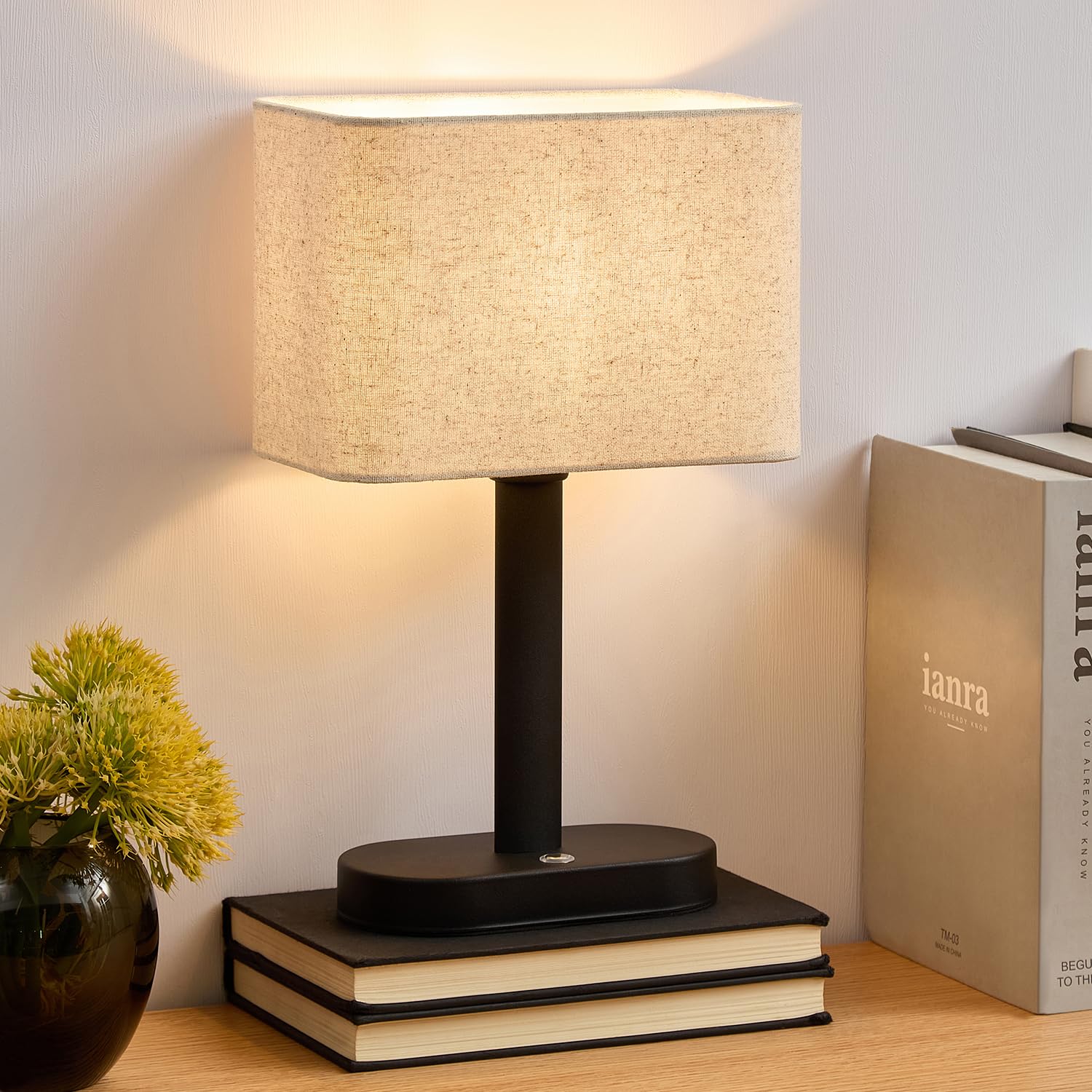 SAIWEYA 12.6 Cordless Touch Table Lamp, 5200mAh Rechargeable Desk Lamp, Stepless Dimming Modern Bedside Lamps with 3000K Warm Li