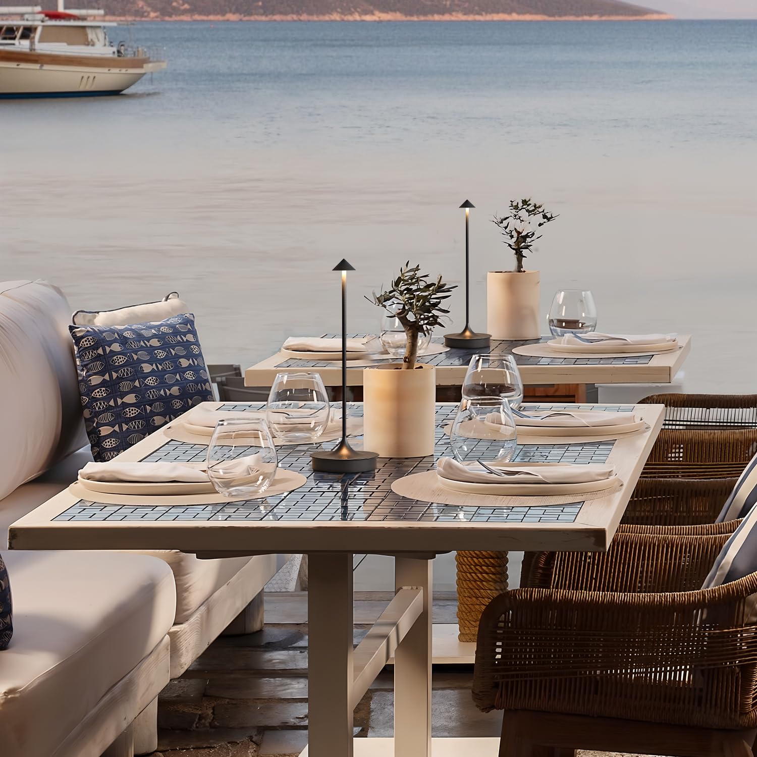 Cordless Table Lamp Rechargeable Led Battery Operated 4000Mah Table Lamp Touch Dimmable Lamp Outdoor Waterproof Portable Wireless Table Light For Dining Restaurant Bar Indoor/Outdoor Use(Black-2Pc)