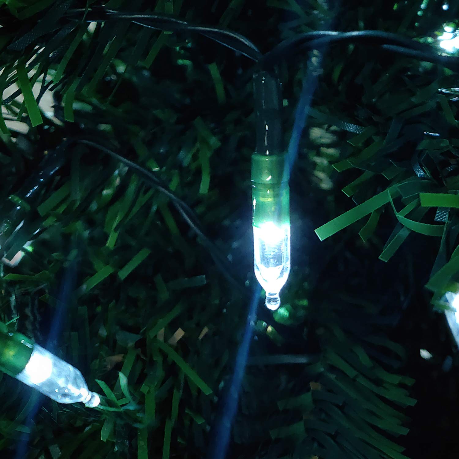 LOENDE Christmas Lights 50-Count LED String Lights, 8 Modes, Battery Operated, Waterproof, Green Wire, White, 1 Pack