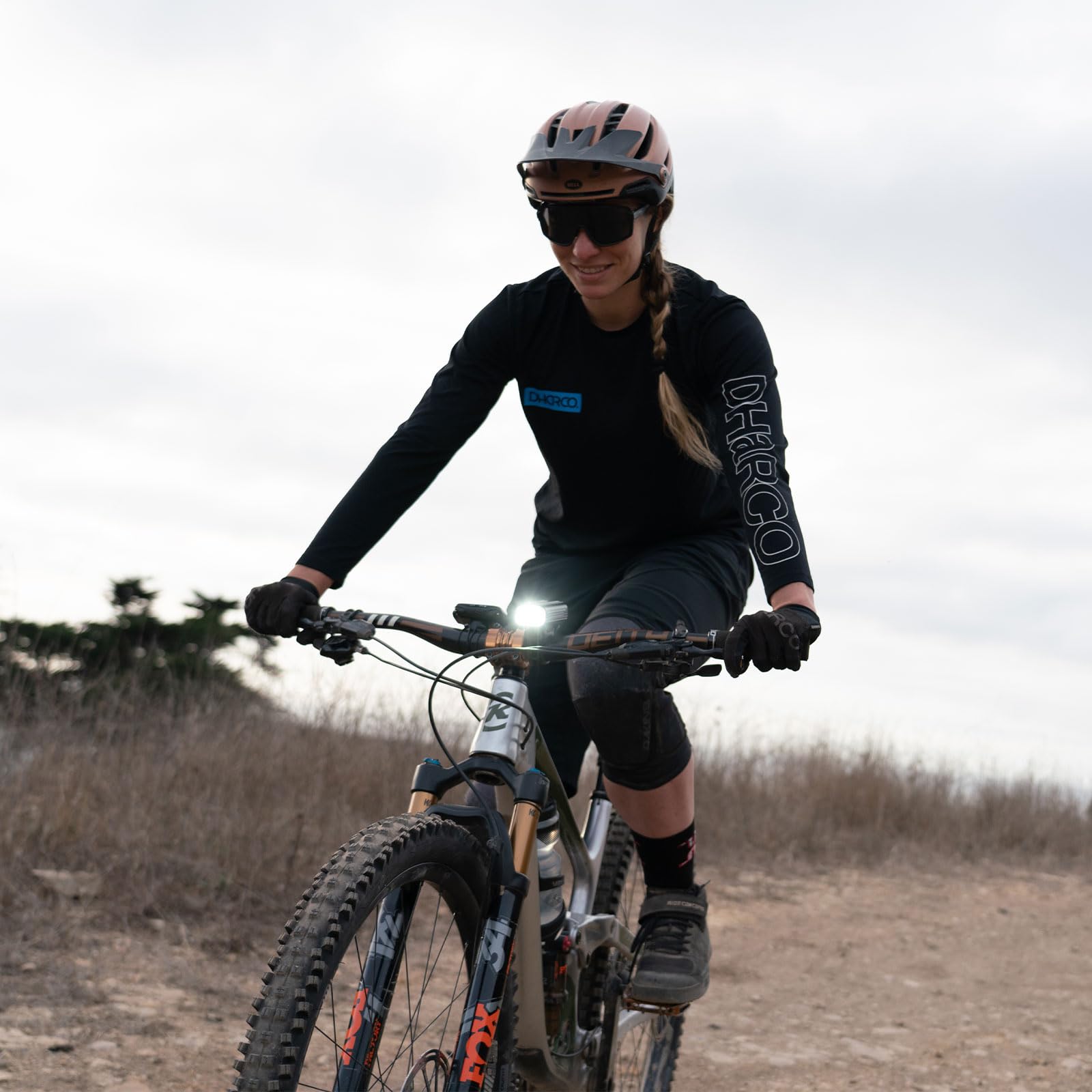 Lezyne Super Drive Bicycle Micro Usb Rechargeable Ipx7 White Led Front Light With Multiple Solid & Flash Modes | Integrated Sili