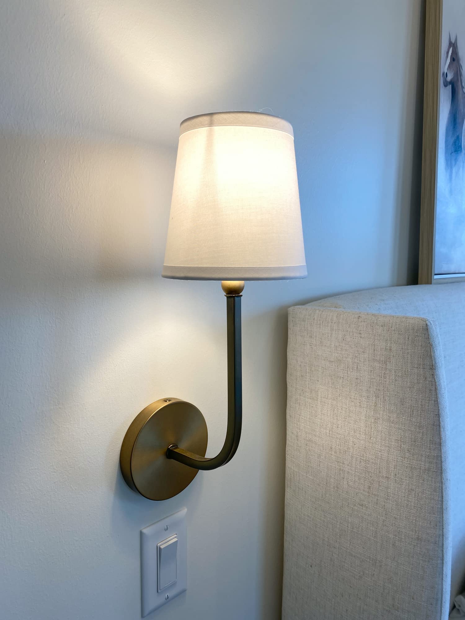 Capital Lighting Dawson Wall Sconce, 1-Light, Aged Brass, 17in H x 6in W, Metal & Cloth, Model 619311AD-674