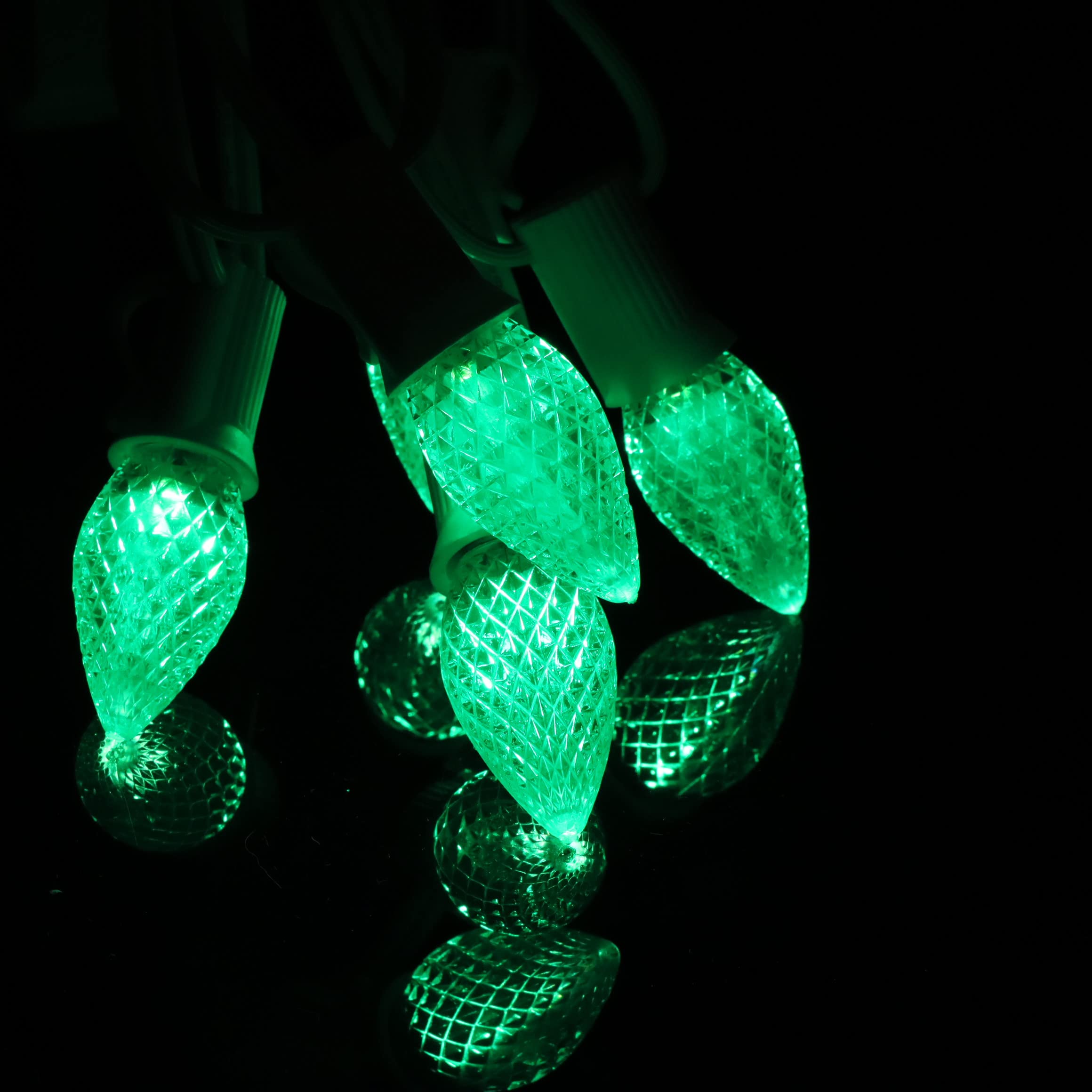Aniai C7 LED Christmas Light Bulbs - 25 Count, E12 Base, Green, Commercial Grade, Plastic