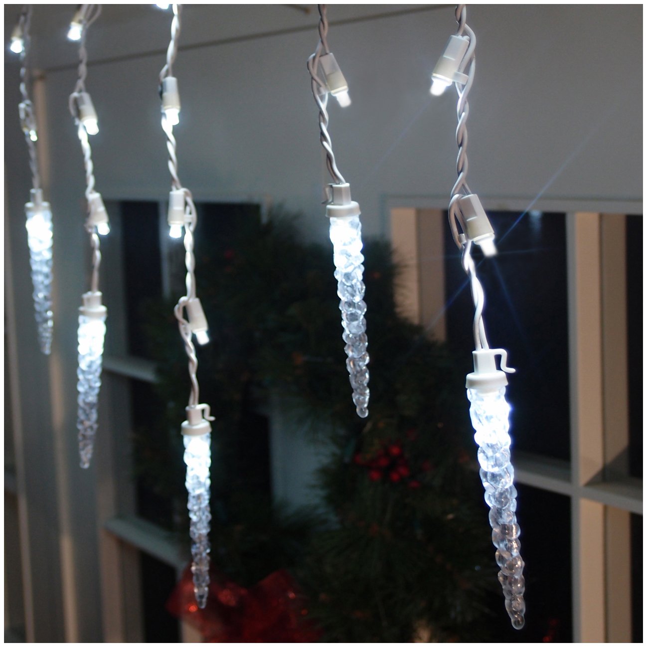 Brite Star Micro Mini LED Icicle Lights, 60 Lt, Pure White, Model 39-753-00, Plastic