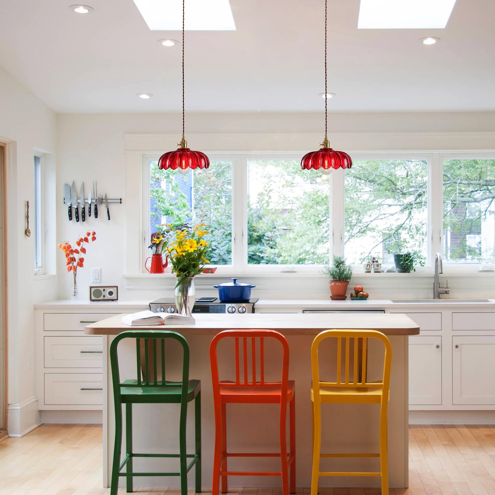 XZHGCEE Plug-in Pendant Light, Red Glass Hanging Lamp, E26 Compatible, Model 6202401, Ideal for Kitchen, Bedroom, Dining Room, Living Room