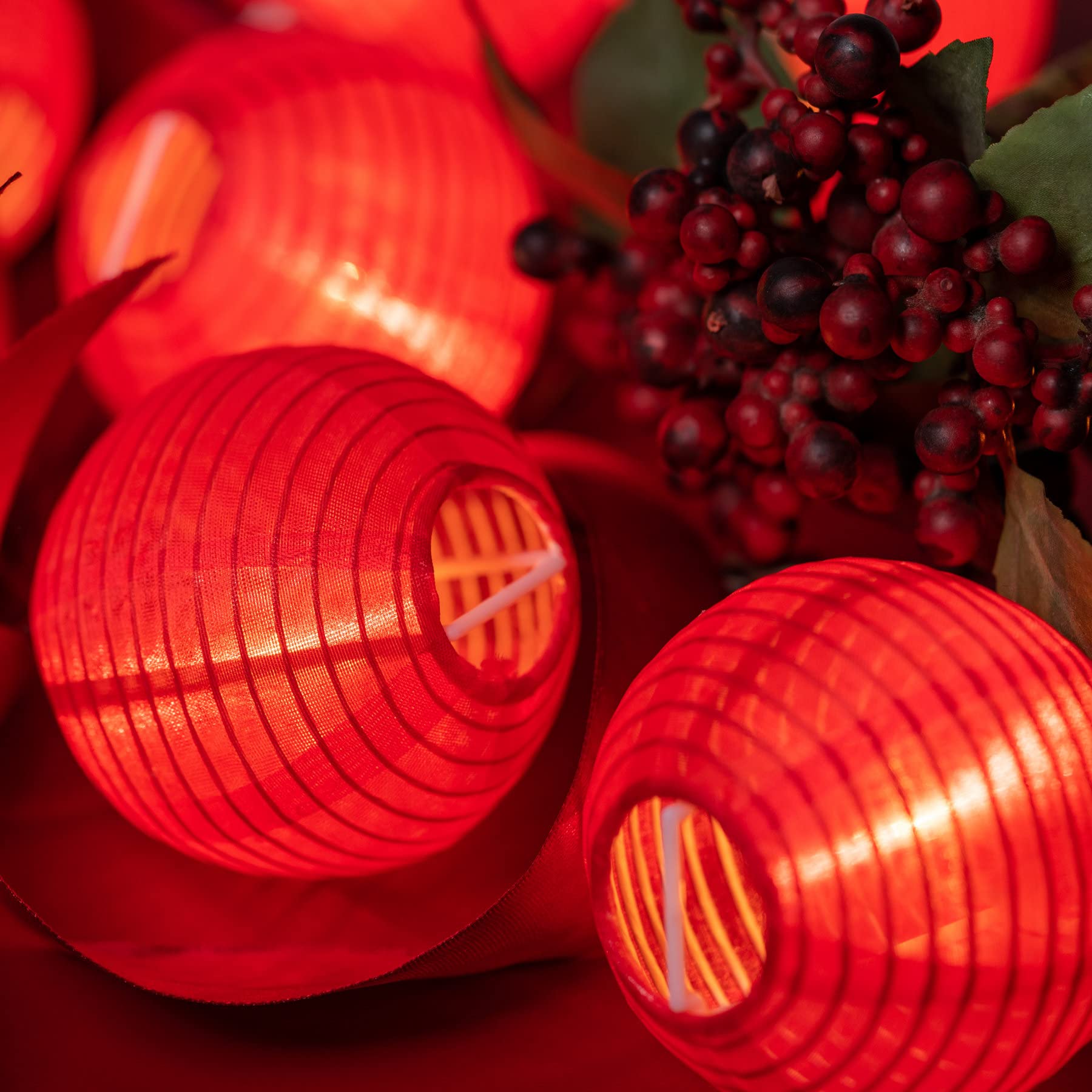 Yuletime Red Lantern String Lights, 10 Count On 7.6 White Wire, Ul Listed, 8 Spacing, Connectable Plug-In Decor