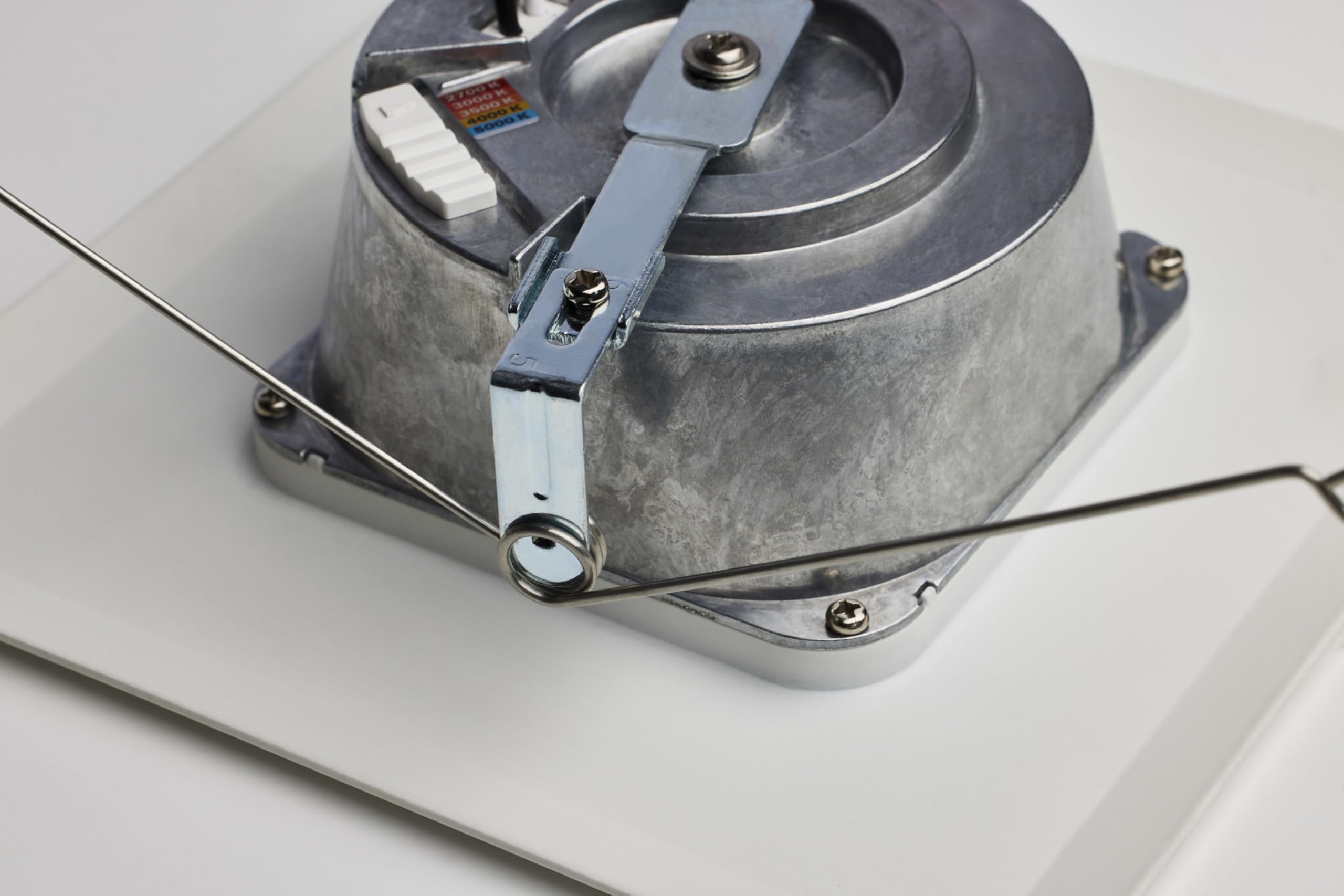 Satco Led Retrofit Downlight With Stepped Baffle, Cct Selectable 2700K/3000K/3500K/4000K/5000K, 5-6 Inch Square, White