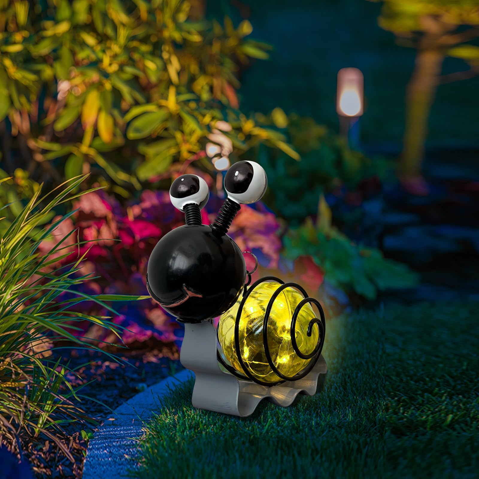 EVOLUX Solar Outdoor Snail Lights for Garden - Outdoor Statues Figurine Lights for Lawn, Patio, Balcony, Yard Ornament Cut House