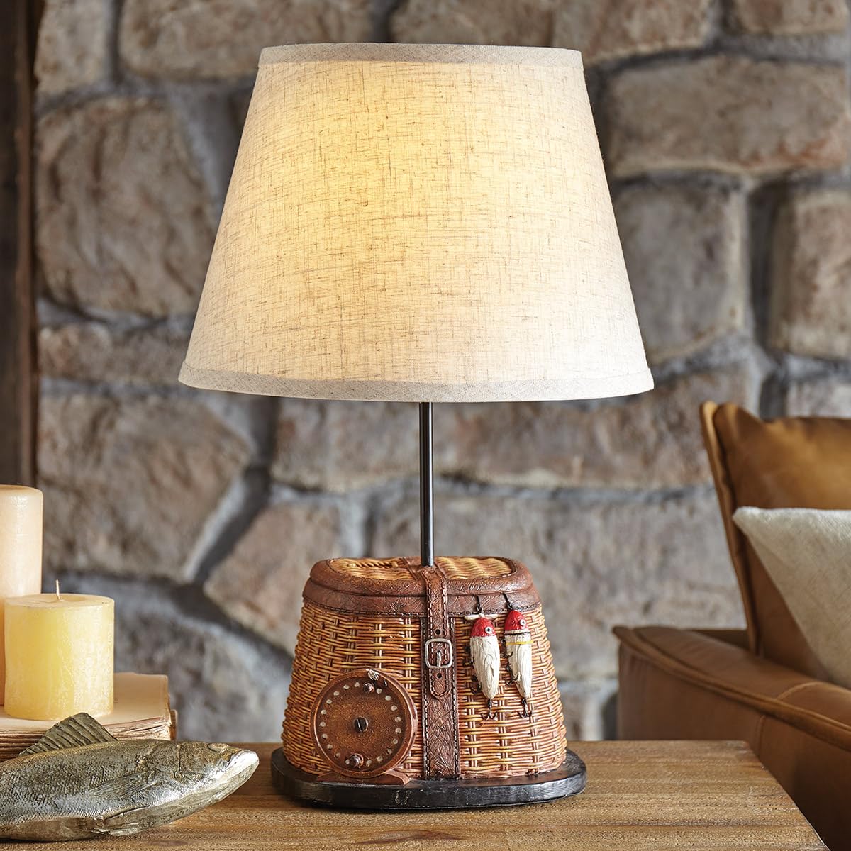 Black Forest D?or - Fishing Creel Accent Lamp for Cabin, Living Room, Nightstand, Desk - Nautical Home D?or - 20.25'' x 13.15''