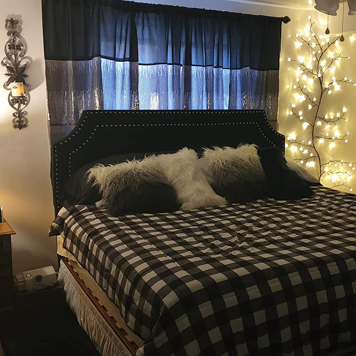 The Light Garden Lighted Willow Vine | 90&quot; Plastic Vine Plug | Outdoor Decorative Lighting