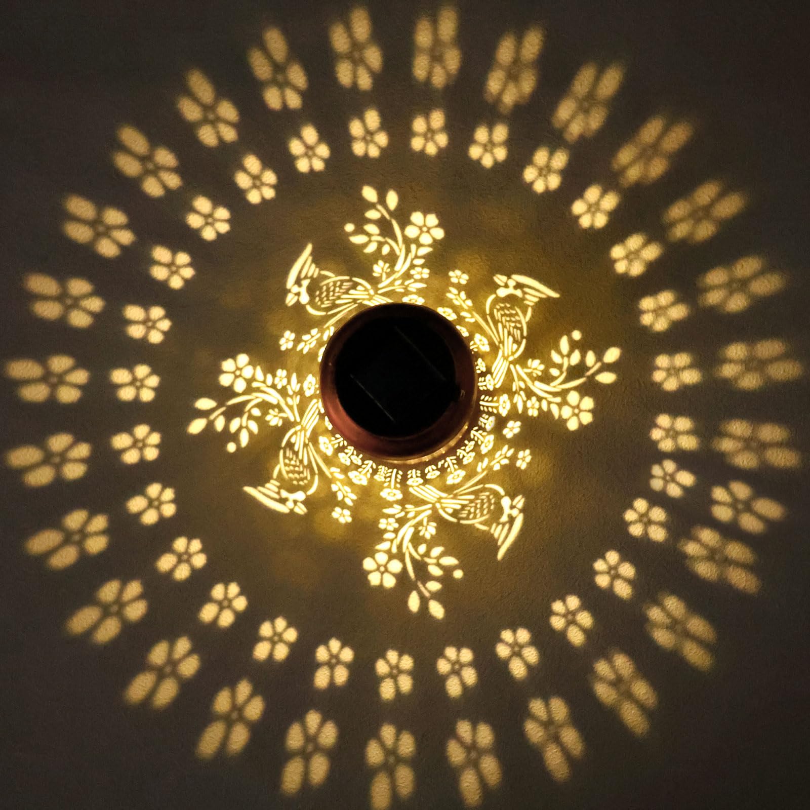 Cardinal Solar Lanterns Outdoor Waterproof Garden Decor Gifts For Women Mom Grandma Cardinal Hanging Solar Lights Christmas Gift