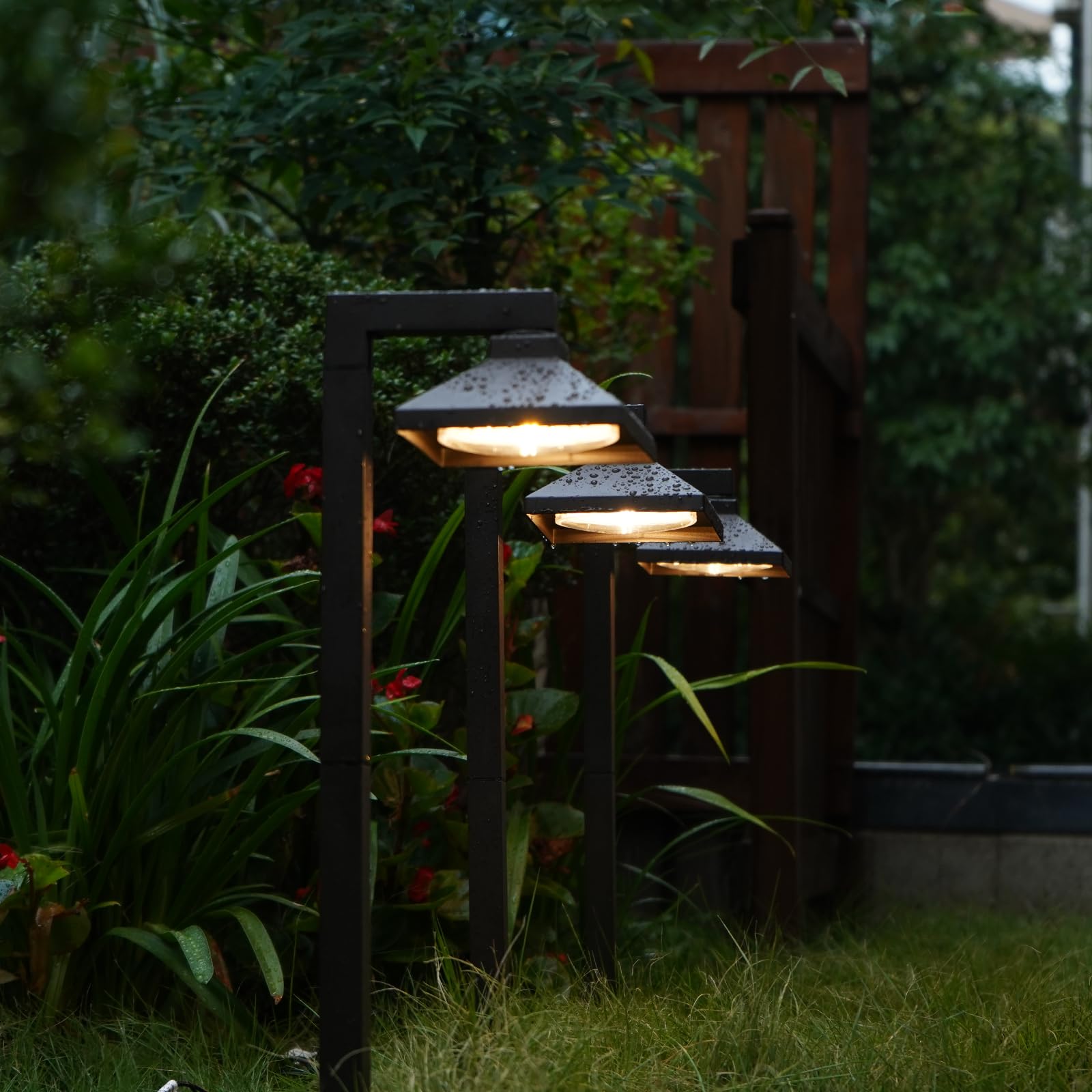 Goodsmann 2Pcs Metal Ground Spike Stake Male Thread Replacement 3/4 In-14 Npsm For Low Voltage Landscape Lights Compatible With