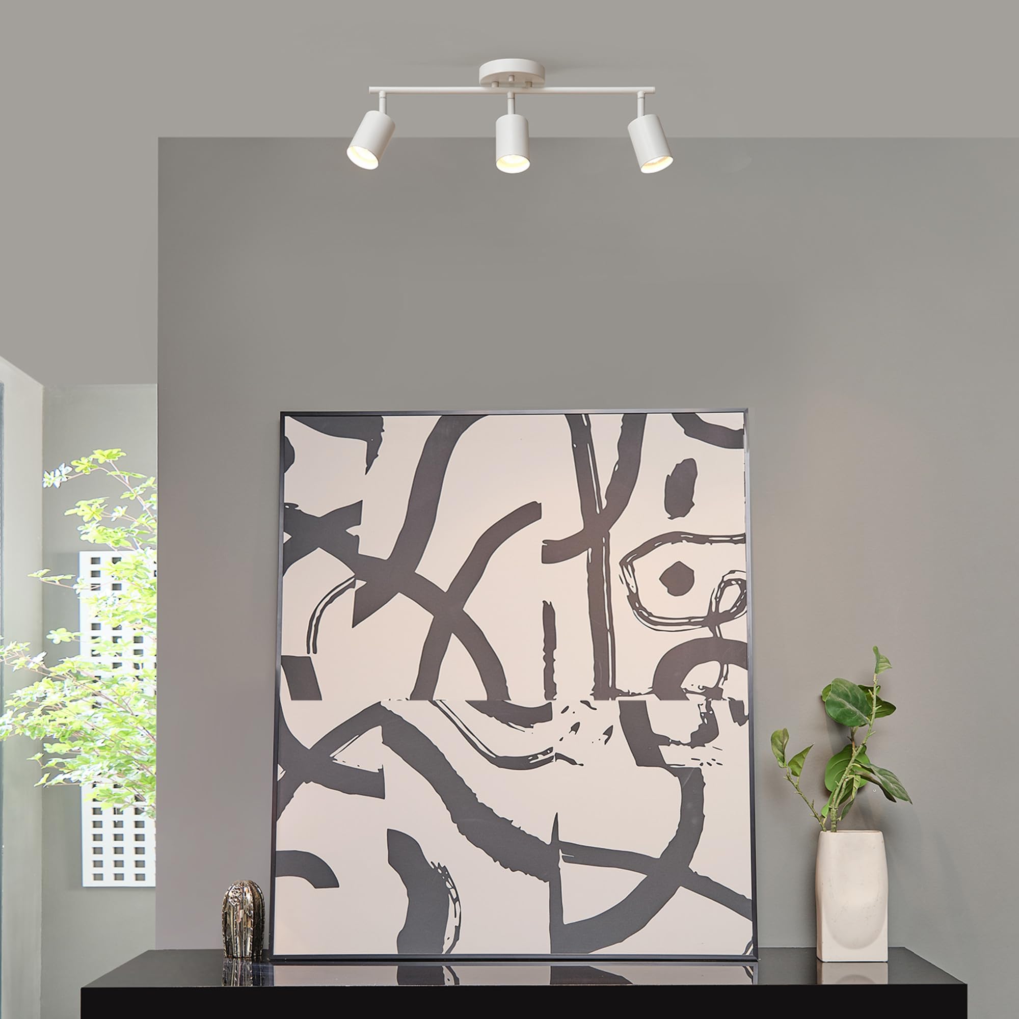 Globe Electric 64000092 21 3-Light Track Lighting, Matte White, Pivoting Shades, Ceiling Lamp for Bedroom, Kitchen, Hallway, Bat