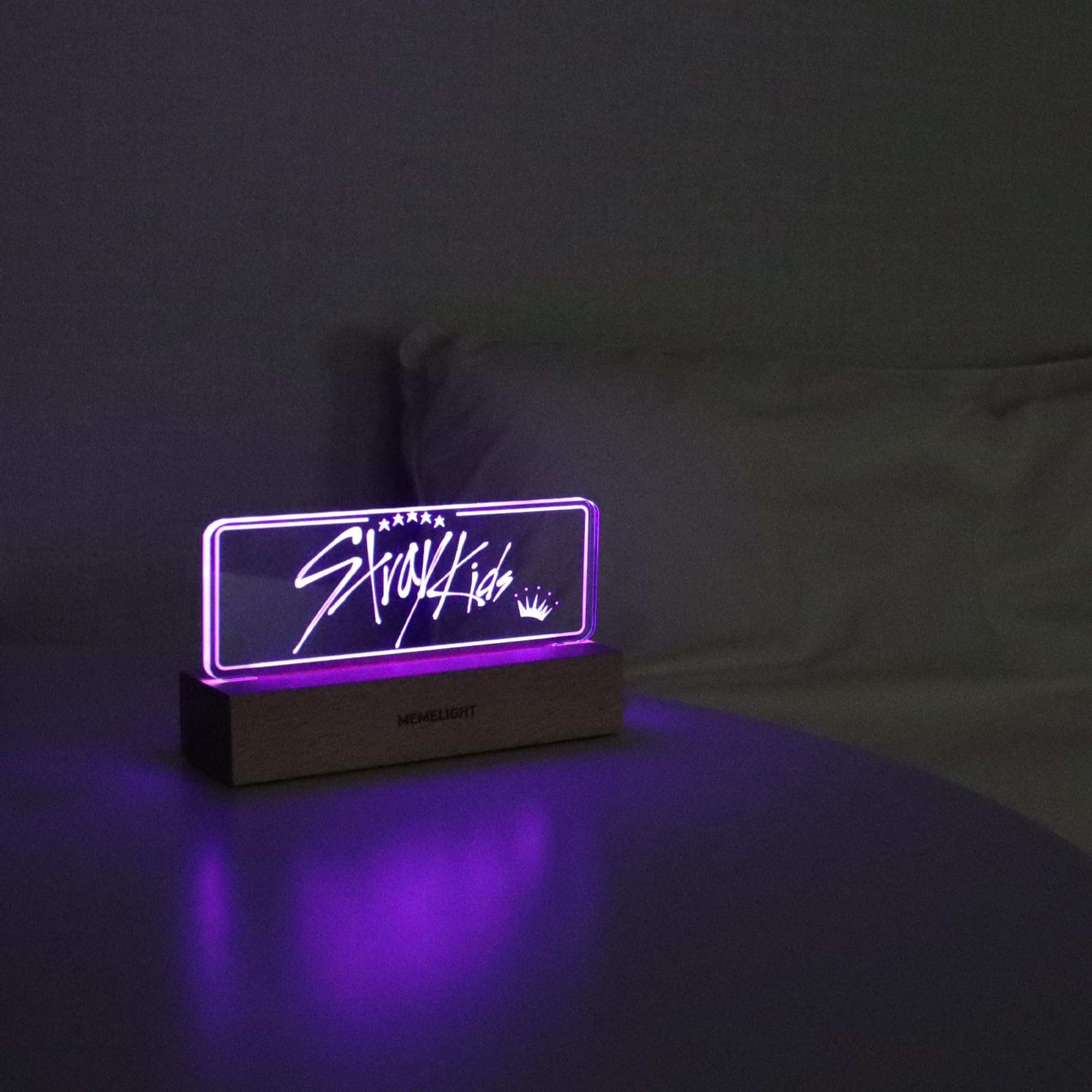 MEMELIGHT Kpop Night Light Lamp, 7RGB Color, Acrylic, Model ML-VA-02, Multicolor, 8.3 x 4.2 x 1.7 inches