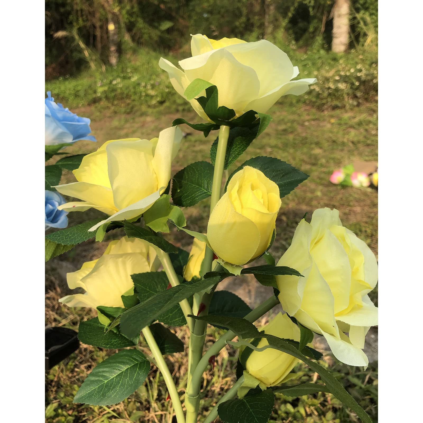 Homeleo Solar Powered Artificial Rose Flower Lights, Yellow, Waterproof Garden Accent Lighting For Outdoor Decor, Model: B63Ae71B-131B-48Dd-883D-46361Aefb