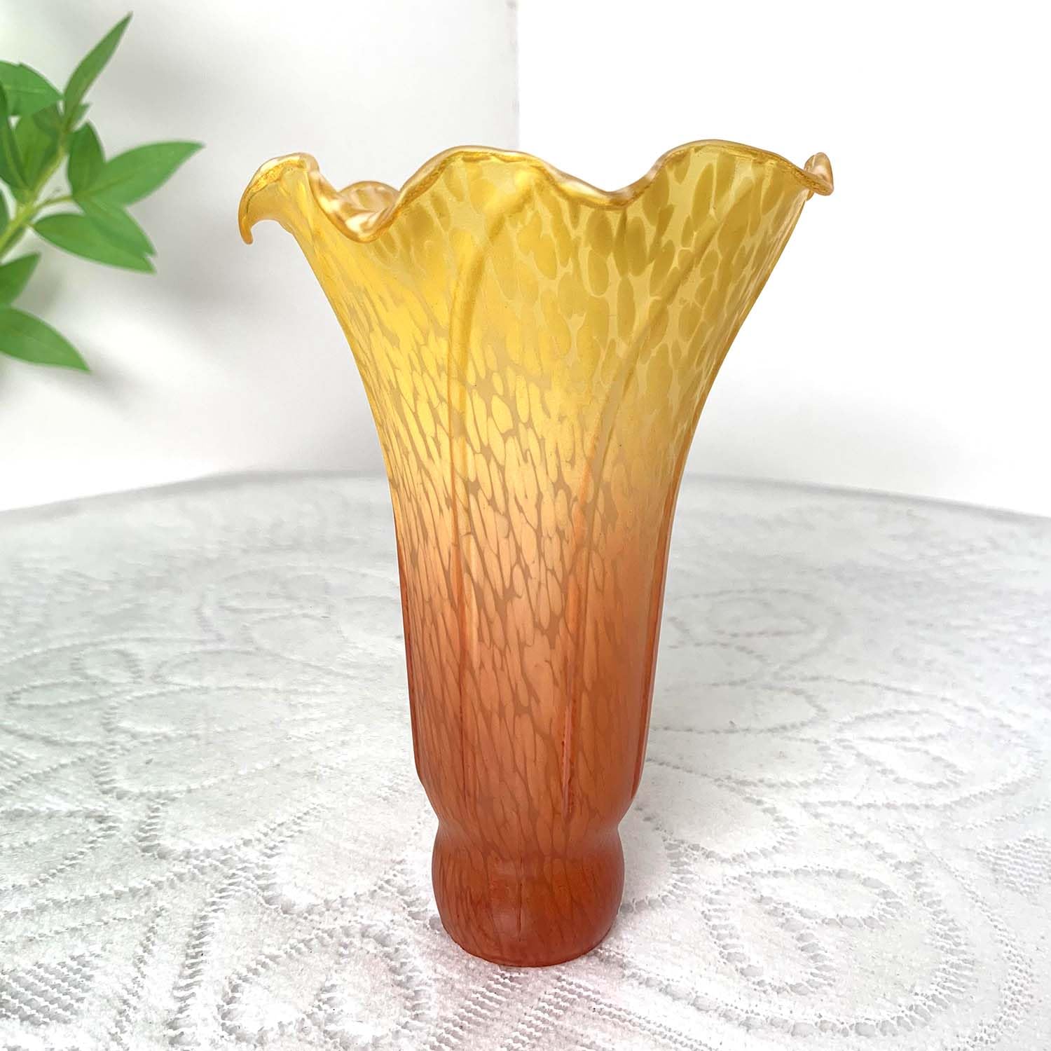 Bieye Ls25 Lily Flower Blown Glass Lampshade (Orange Yellow, Opening I.D. 1.26'' X O.D. 1.5'')