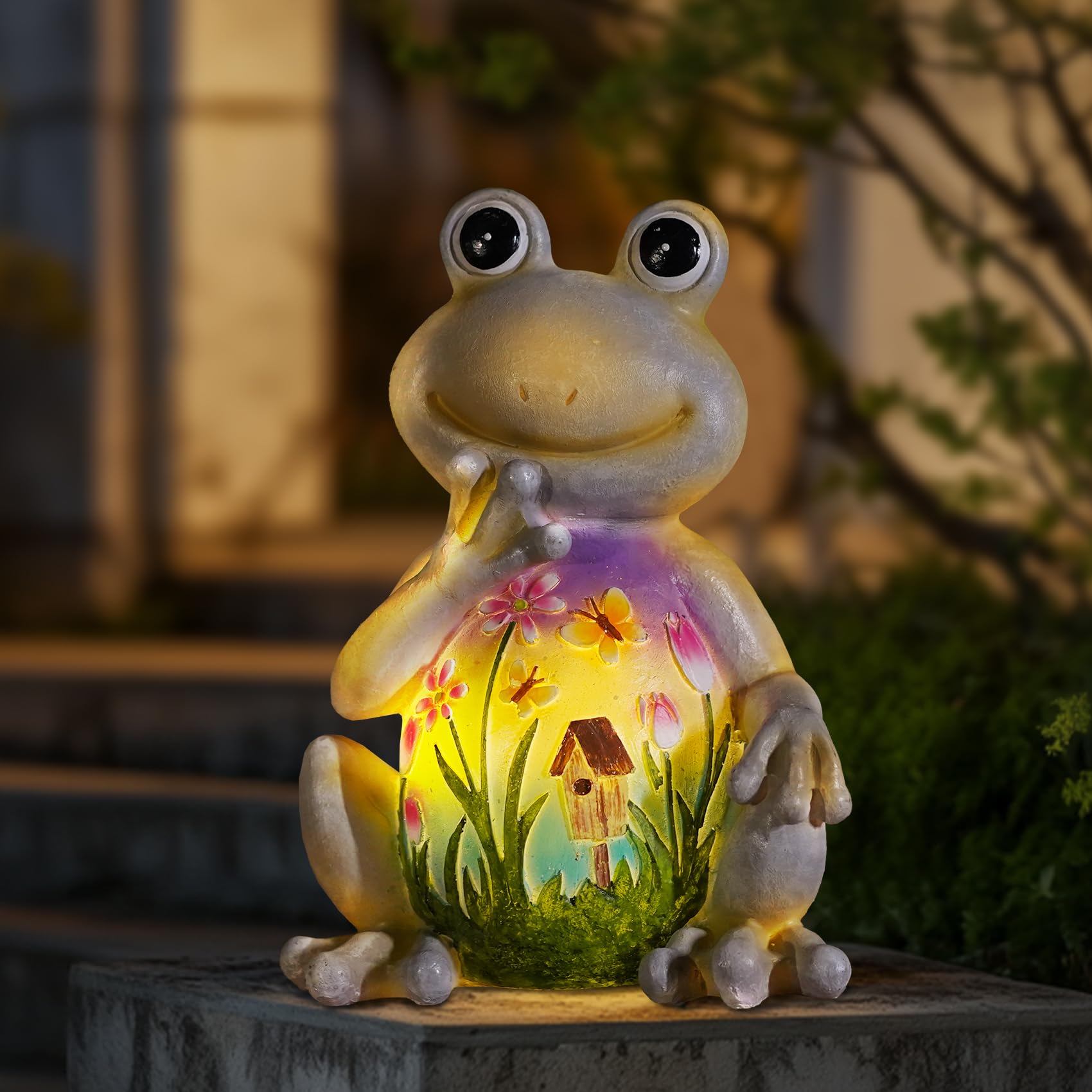 MININOVA Solar Frog Garden Statues with Hand-Painted Pattern Resin Yard Decorations Outdoor Sculptures for Patio Porch Housewarm