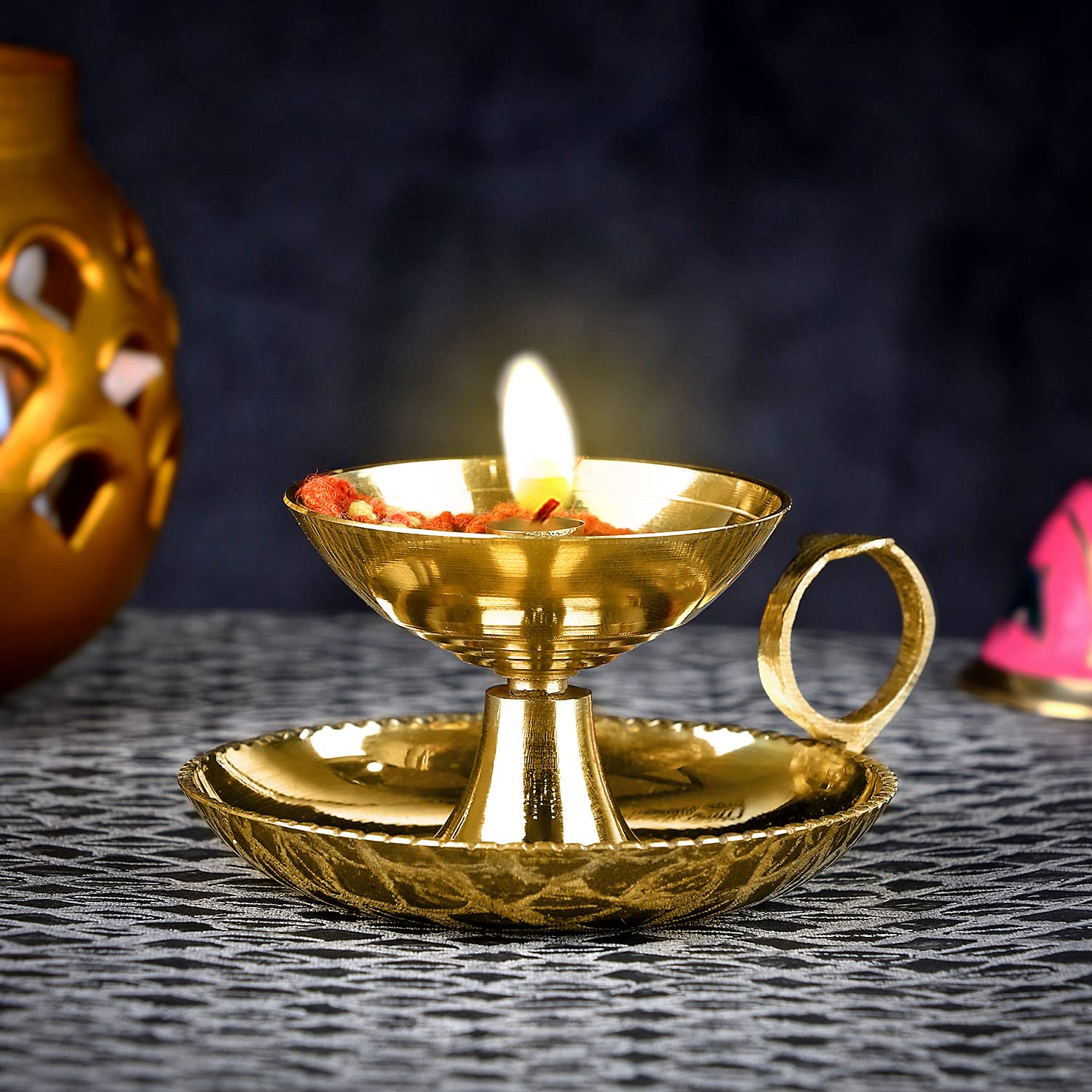 SATVIK Brass Aarti Diya with Supported Ring Handle with Puja Jyot Oil Lamp Hand Held Kutthu Vilakku Festive Diwali Mandir Temple
