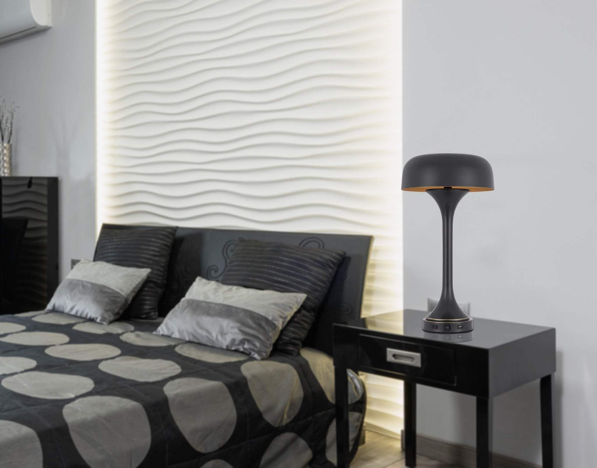 Homeroots Metal Two Light Usb Table Lamp, 22 In., Bronze Dome Shade, Model 524741